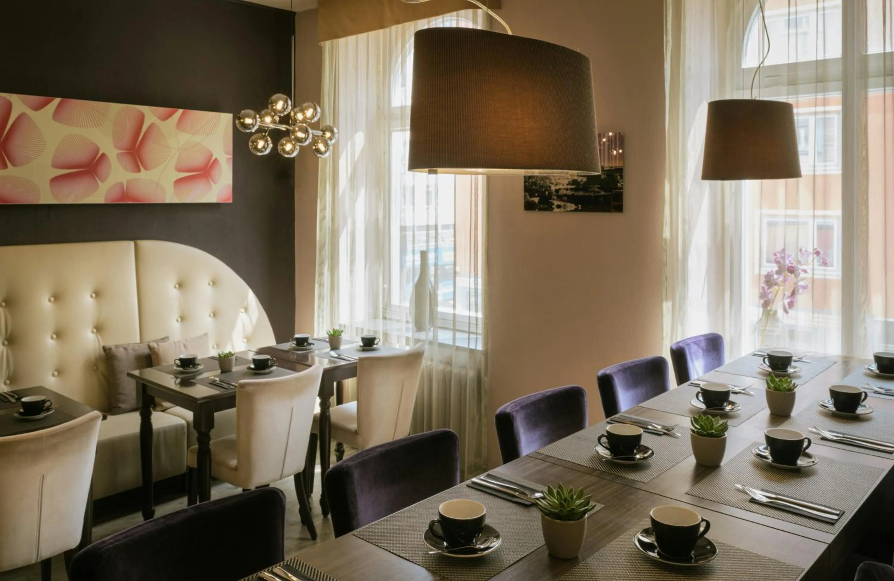 Breakfast in Leonardo Boutique Hotel Munich