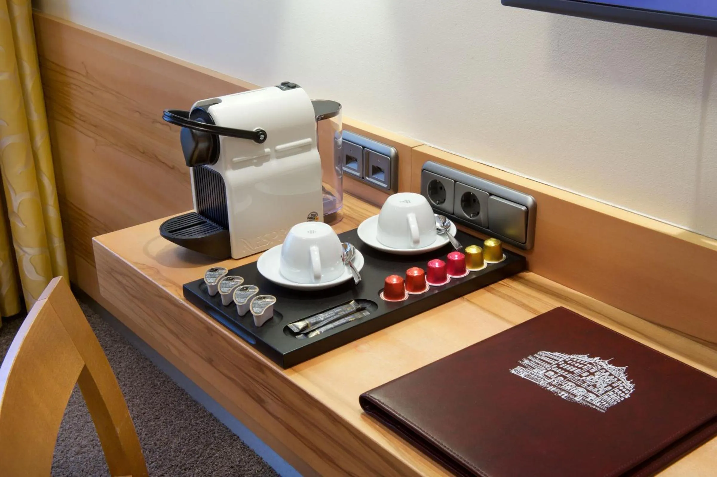 Coffee/tea facilities in Hotel Torbräu