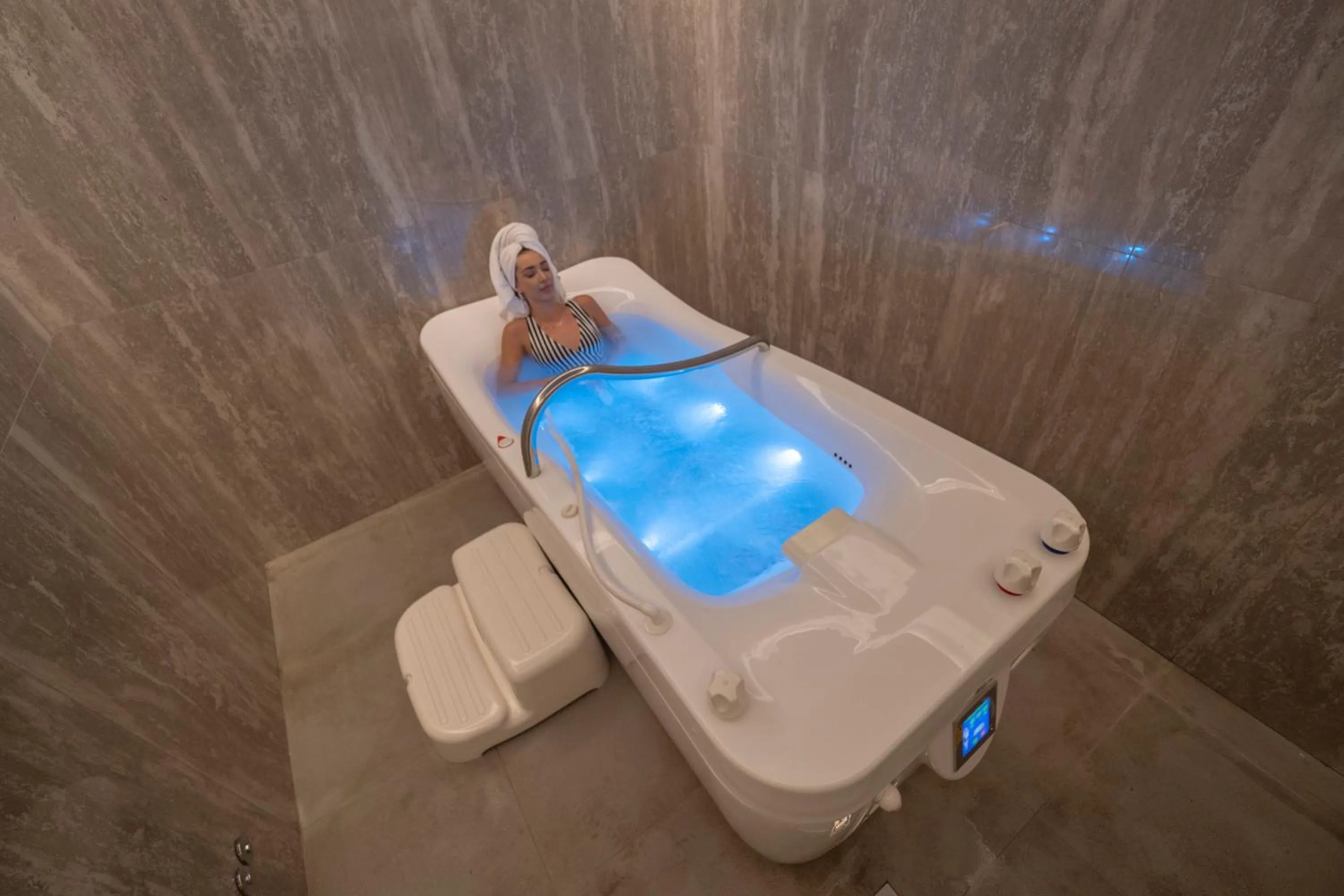 Spa and wellness centre/facilities in Vivid Blue Serenity Resort