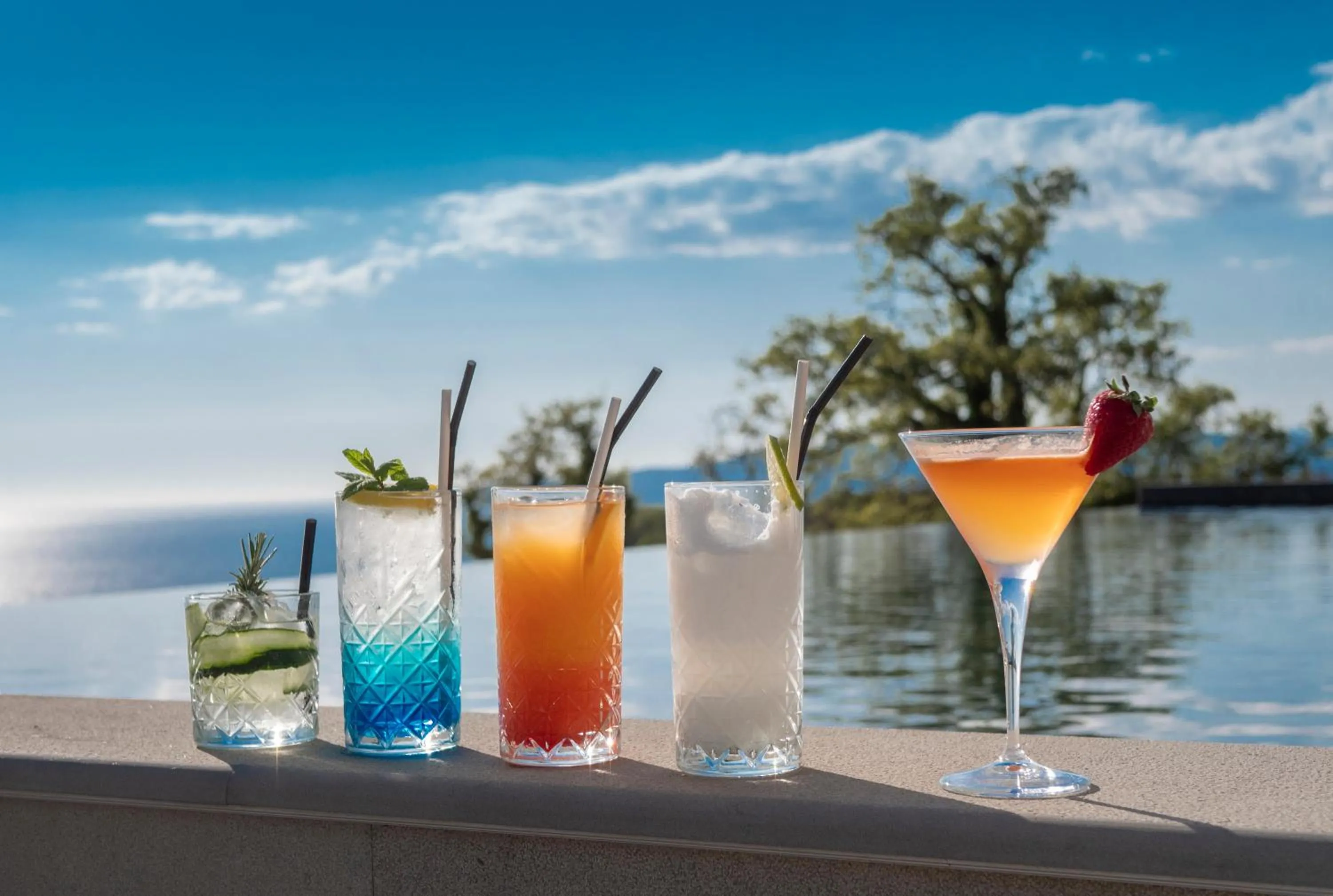 Restaurant/places to eat in Vivid Blue Serenity Resort