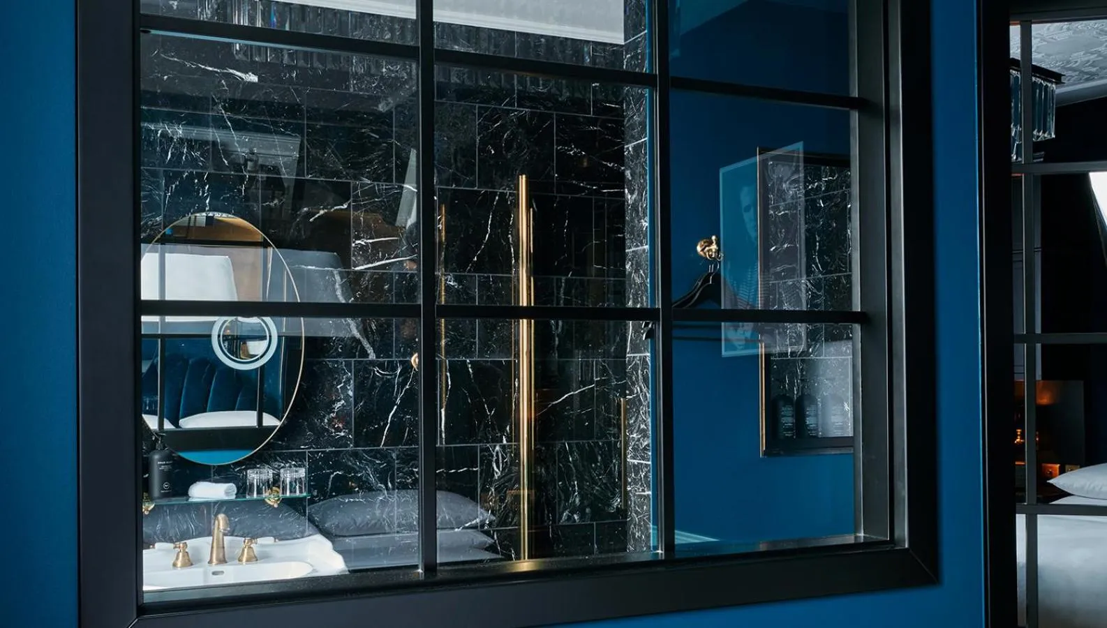 Bathroom in Provocateur Berlin, part of Sircle Collection