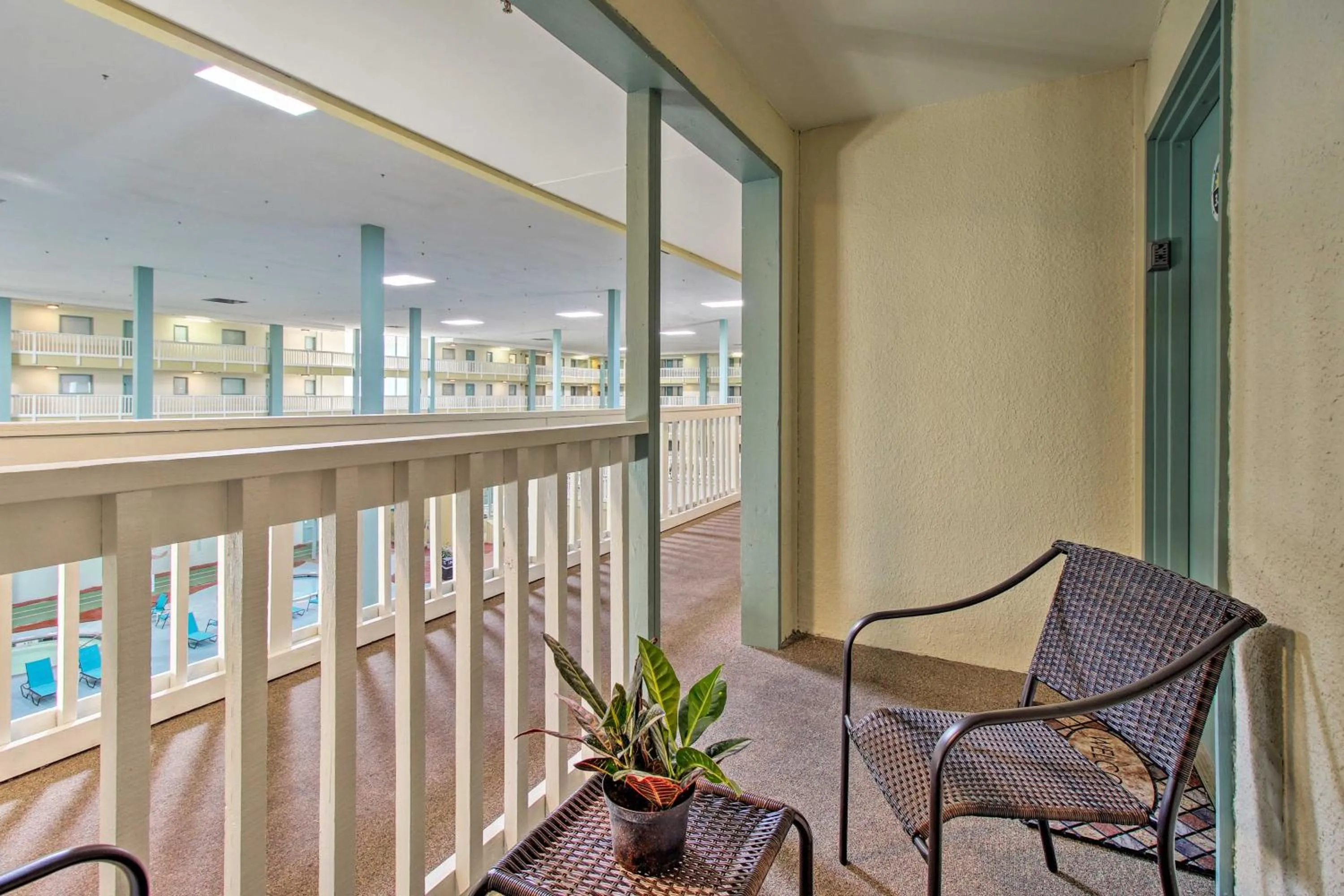 Long-Term Stays Welcome HH Island Resort Condo