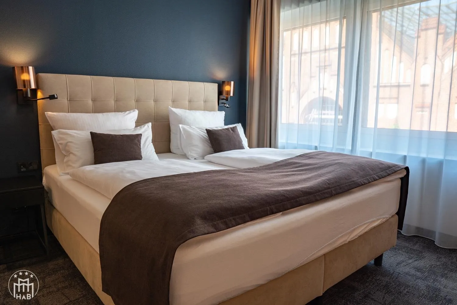 Bed in Hotel am Borsigturm