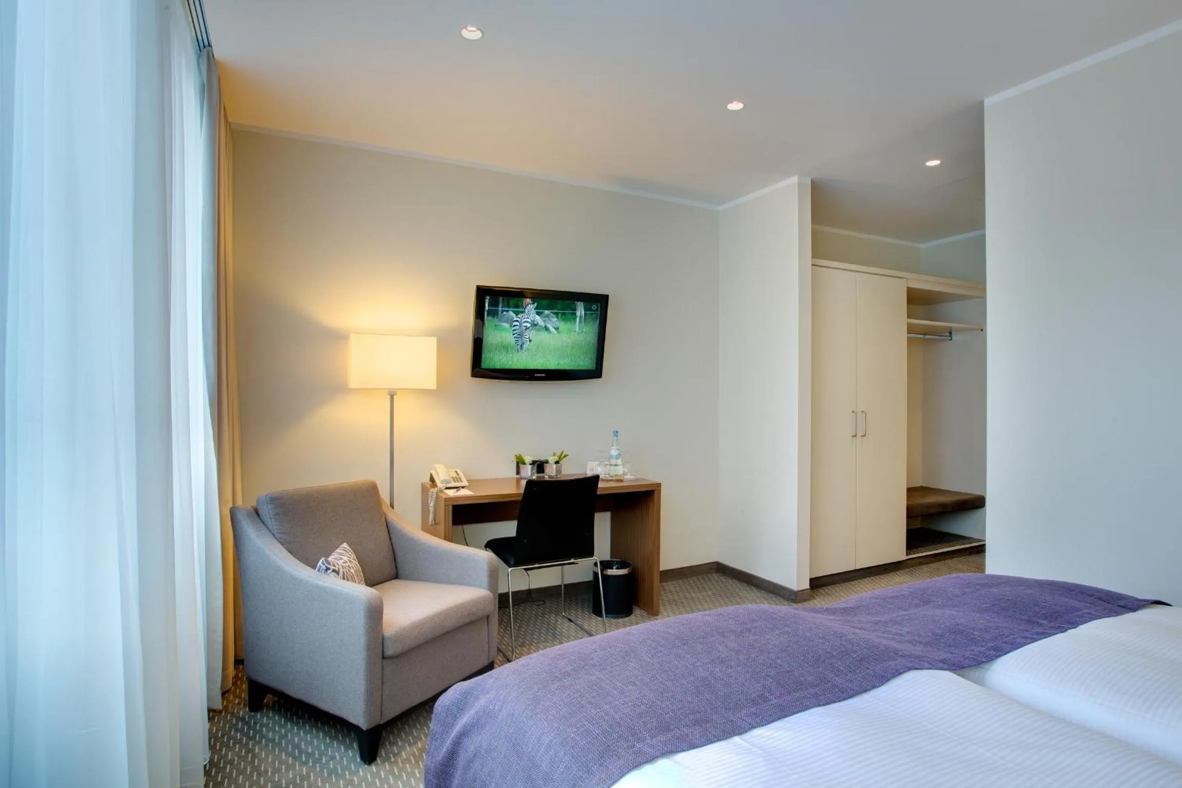 TV and multimedia, Bed in Sylter Hof Berlin