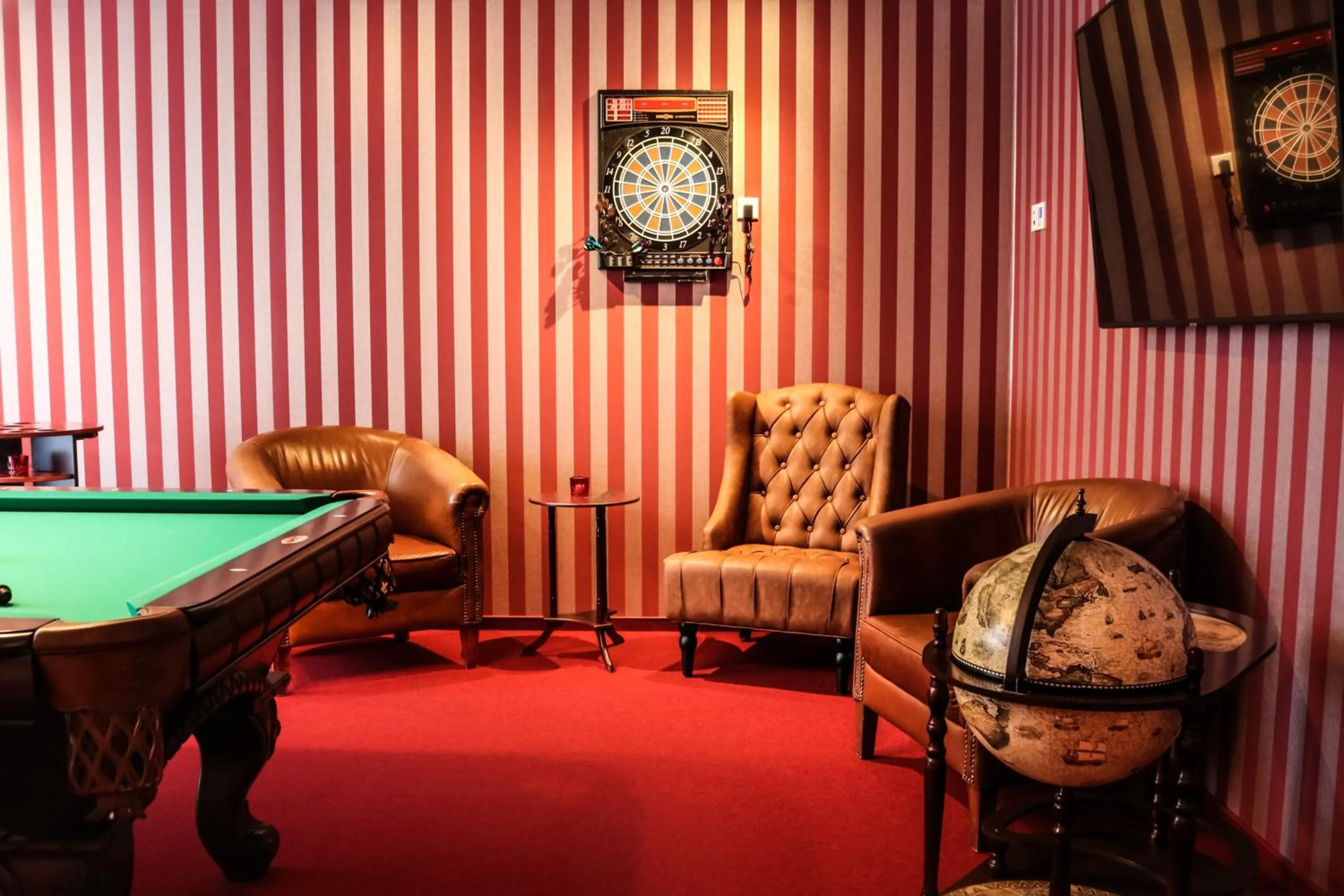 Billiard in Schloss Breitenfeld Hotel & Tagung