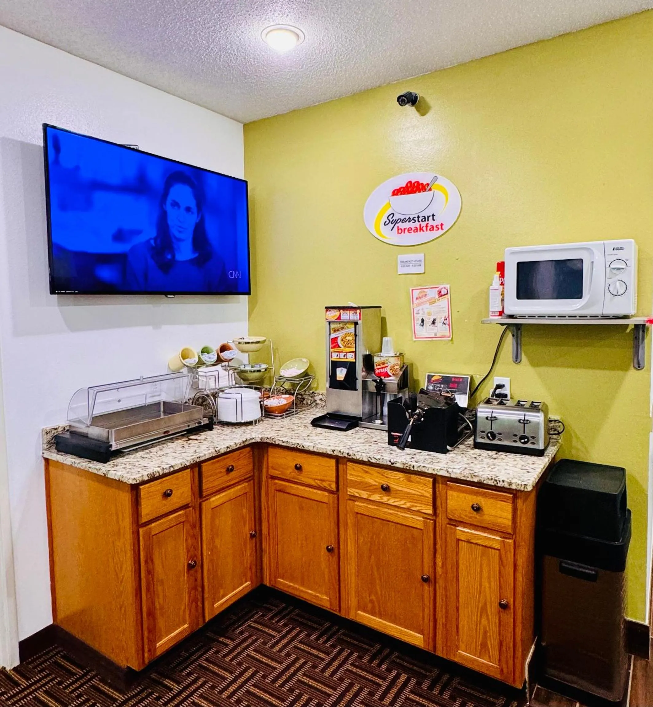 Breakfast in Forest City Inn