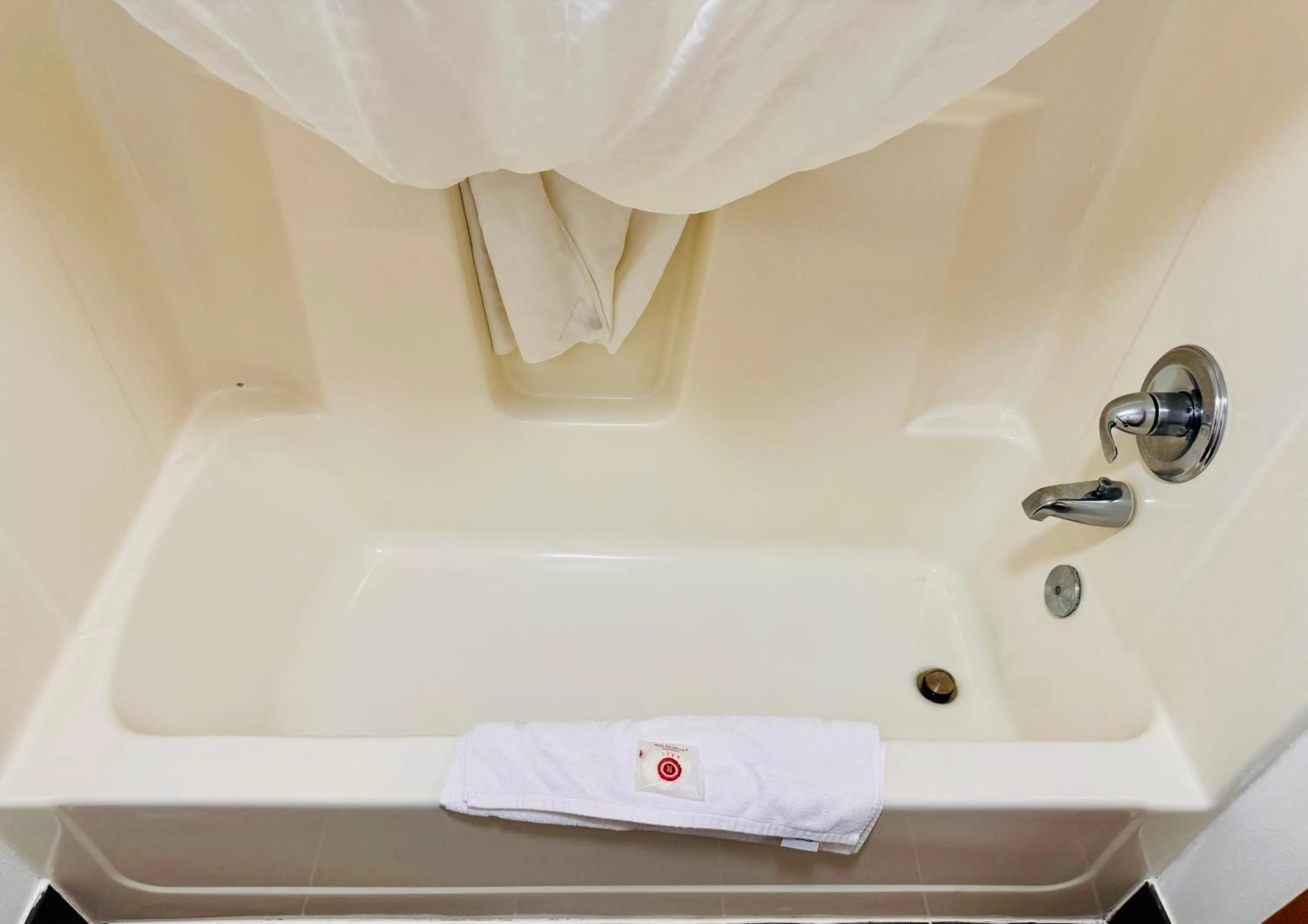 Bathroom in Forest City Inn