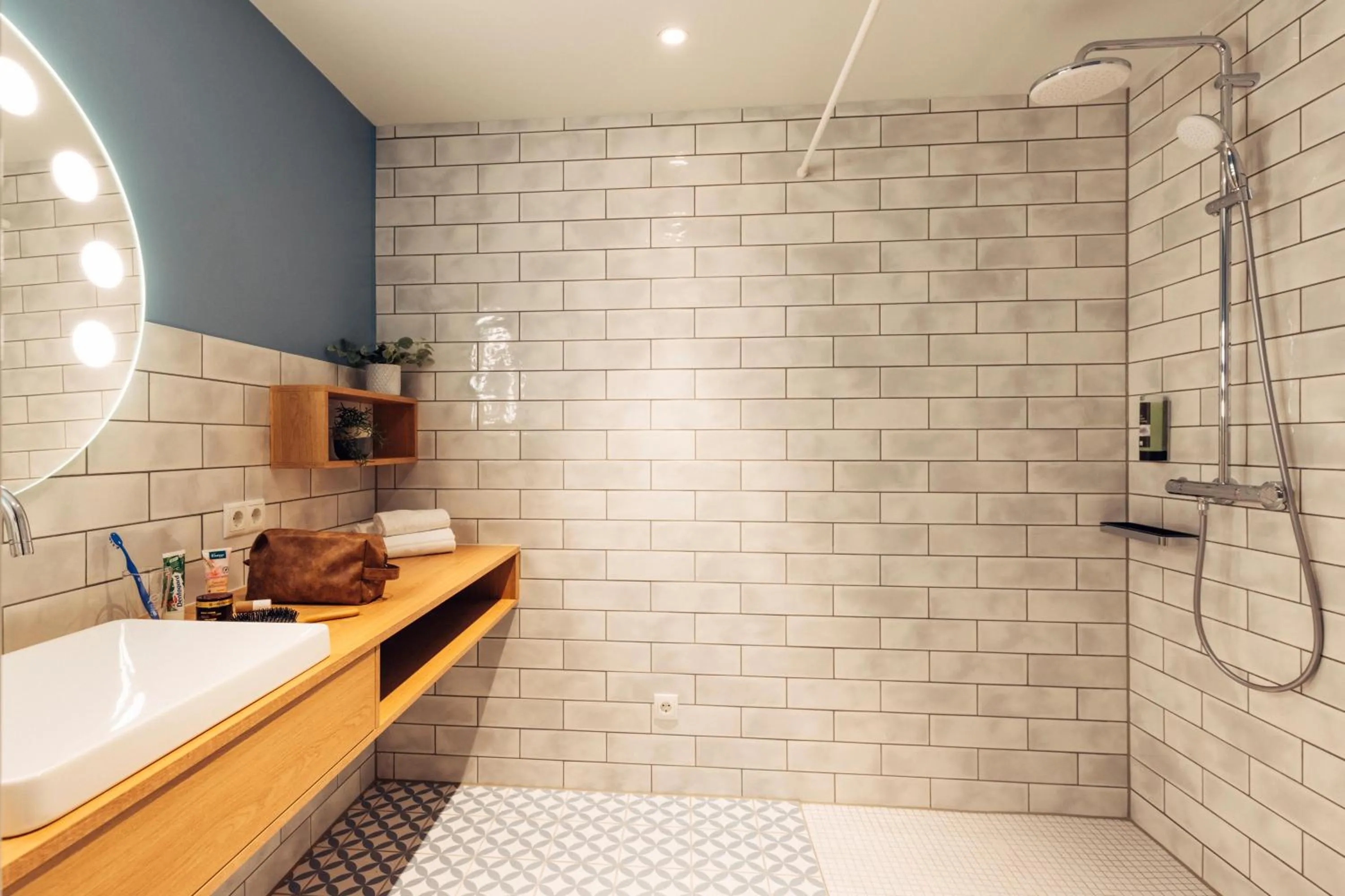 Bathroom in harry's home Berlin-Moabit hotel & apartments