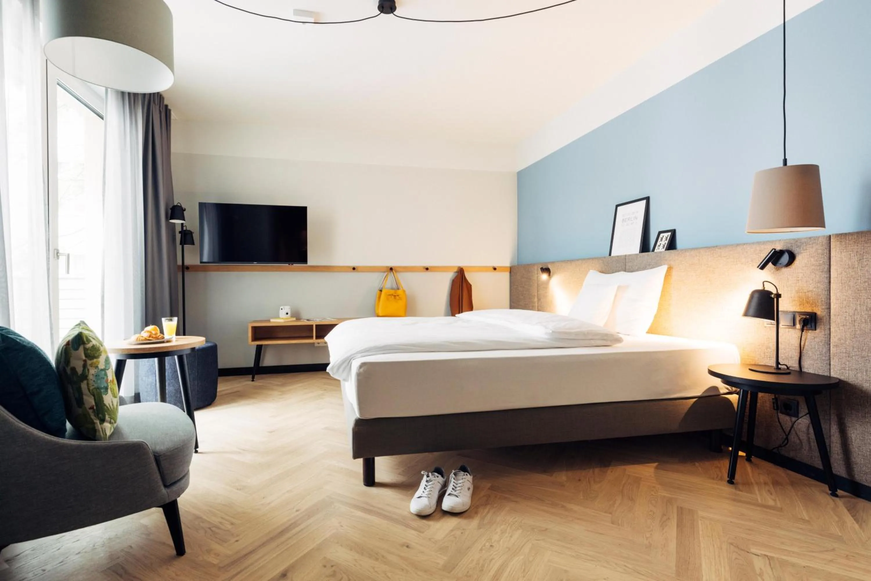 Photo of the whole room, Bed in harry's home Berlin-Moabit hotel & apartments