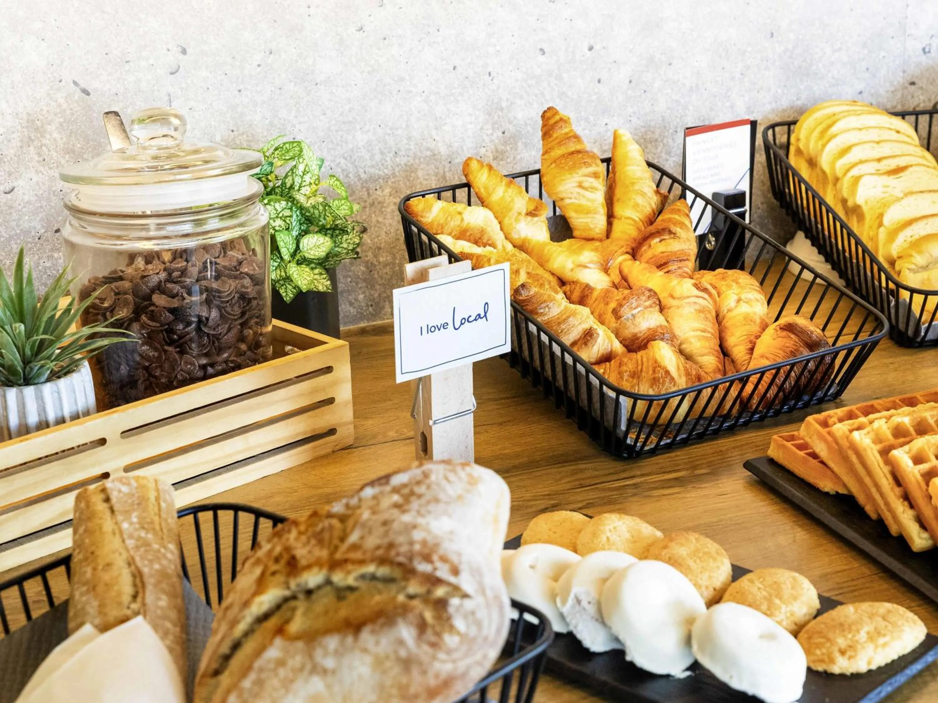 Breakfast in ibis Perpignan Sud Saint Charles