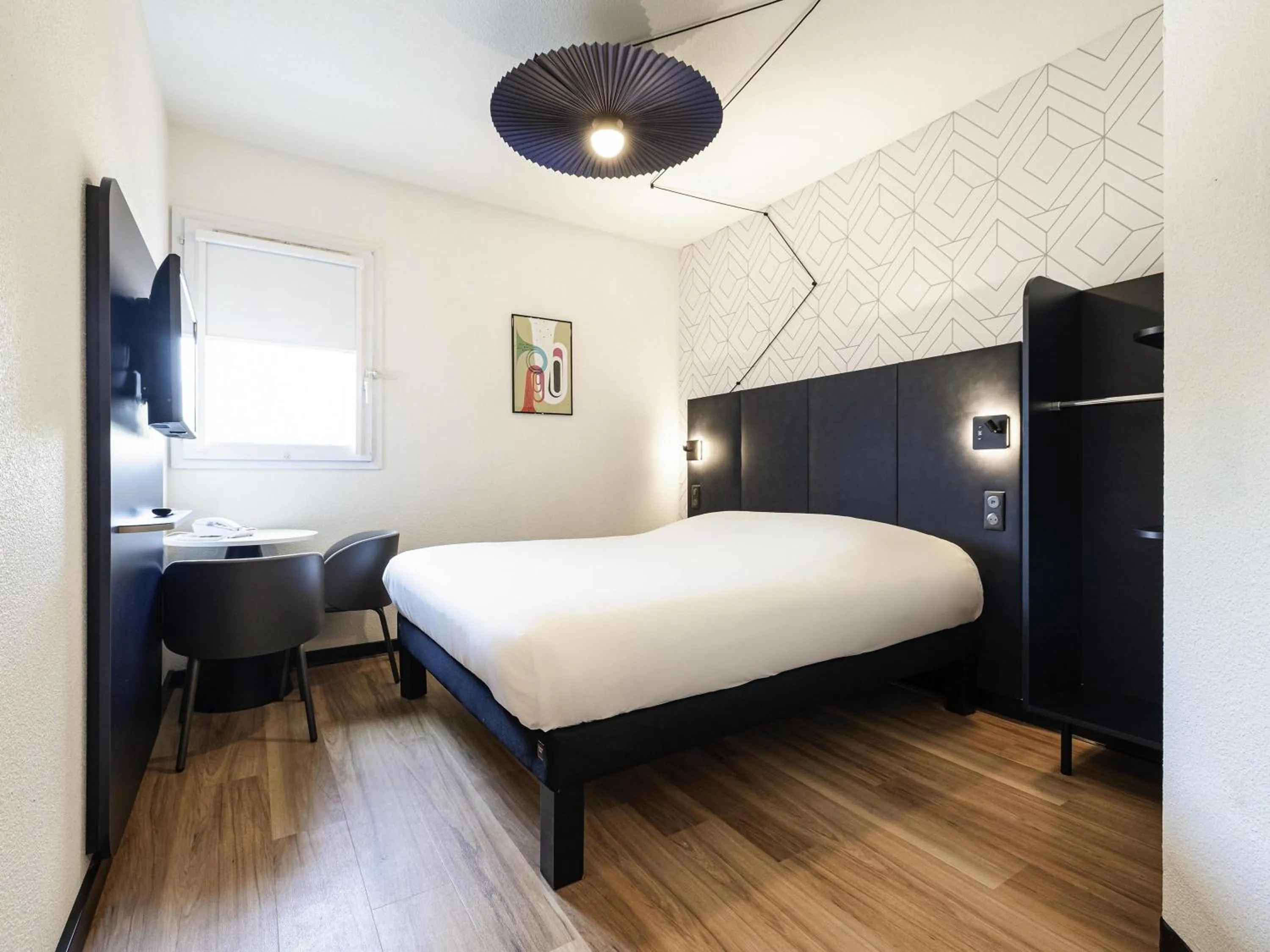 Bedroom, Bed in ibis Perpignan Sud Saint Charles