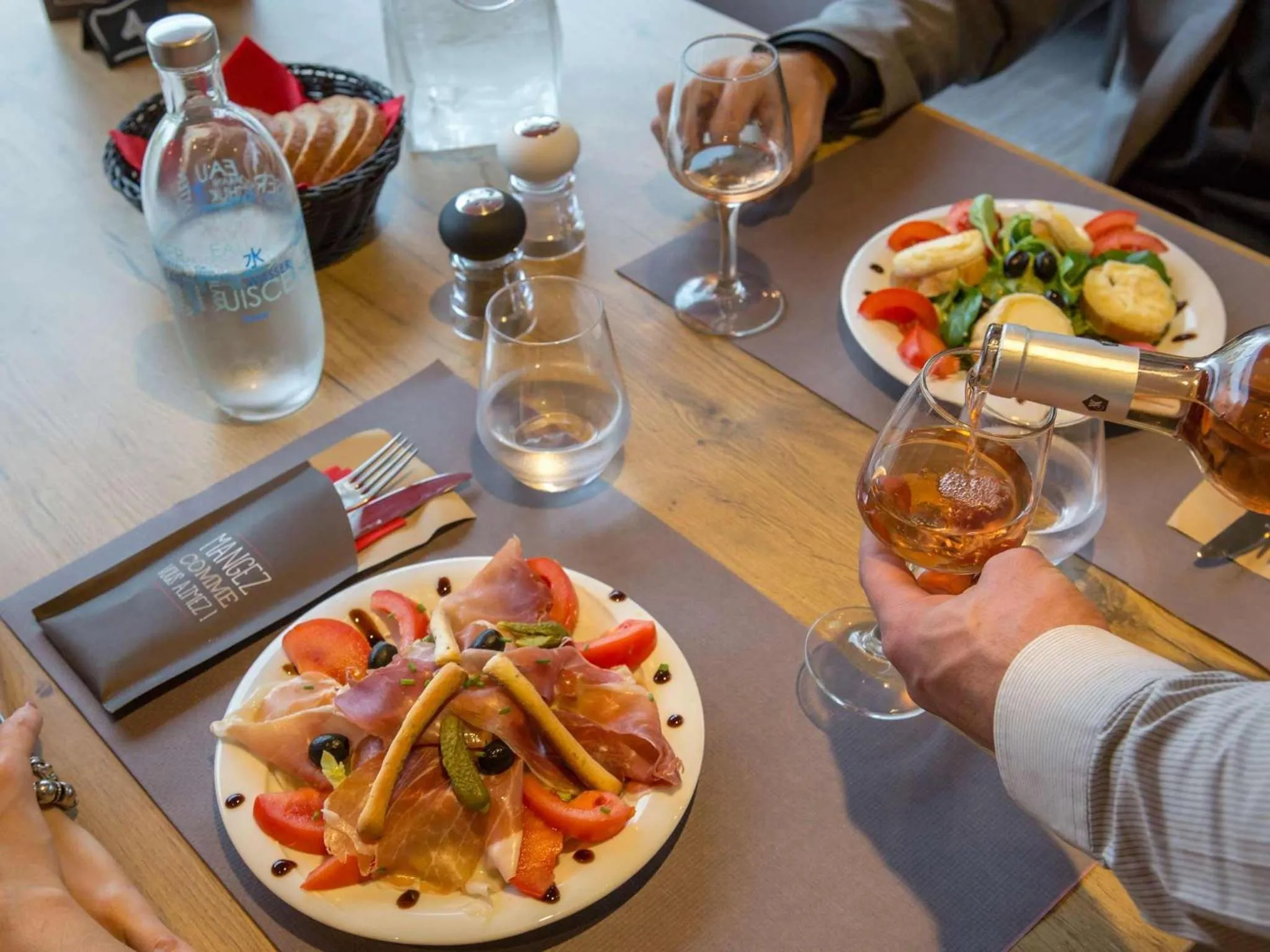 Restaurant/places to eat in ibis Perpignan Sud Saint Charles