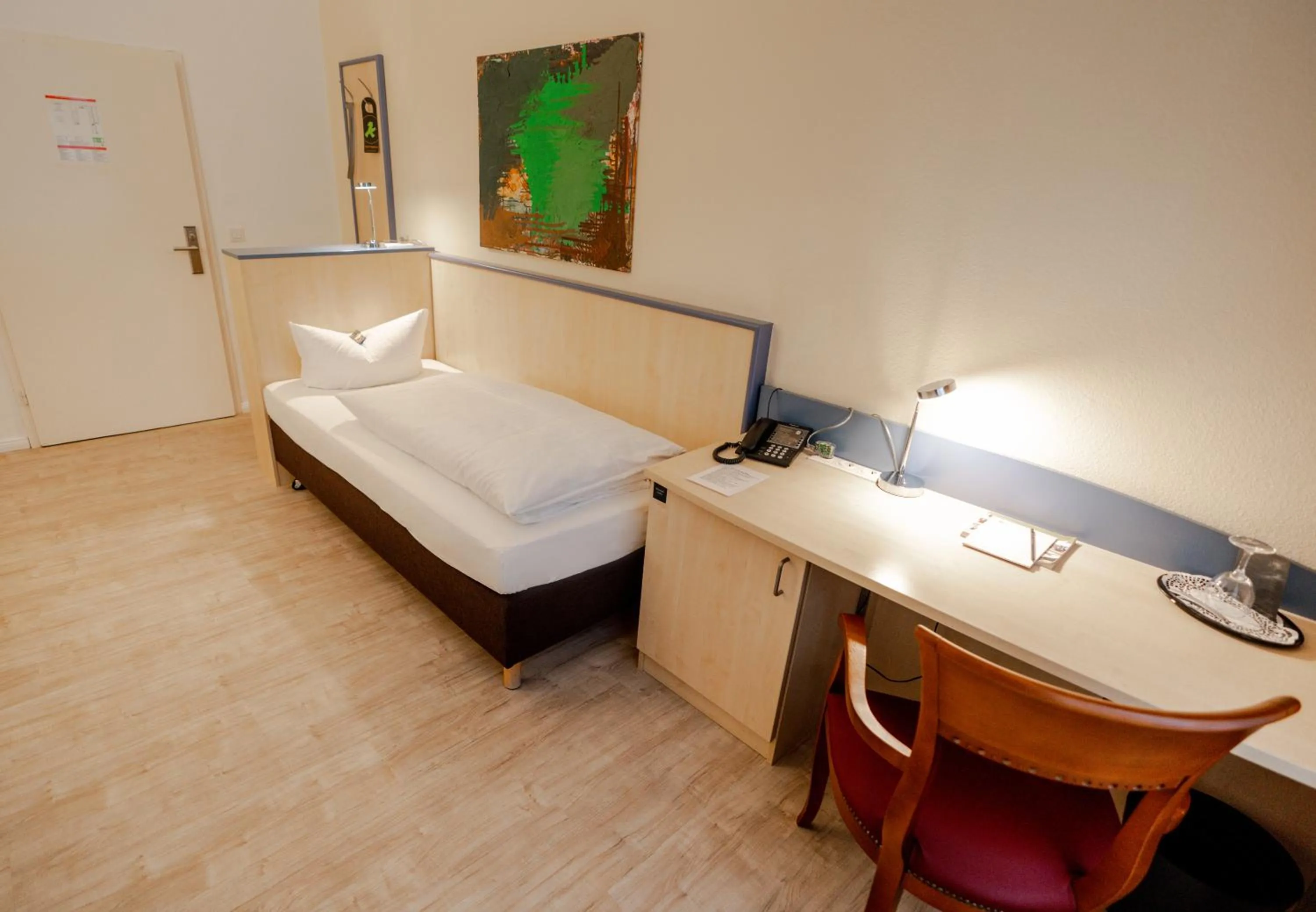 Photo of the whole room in Hotel Tiergarten Berlin