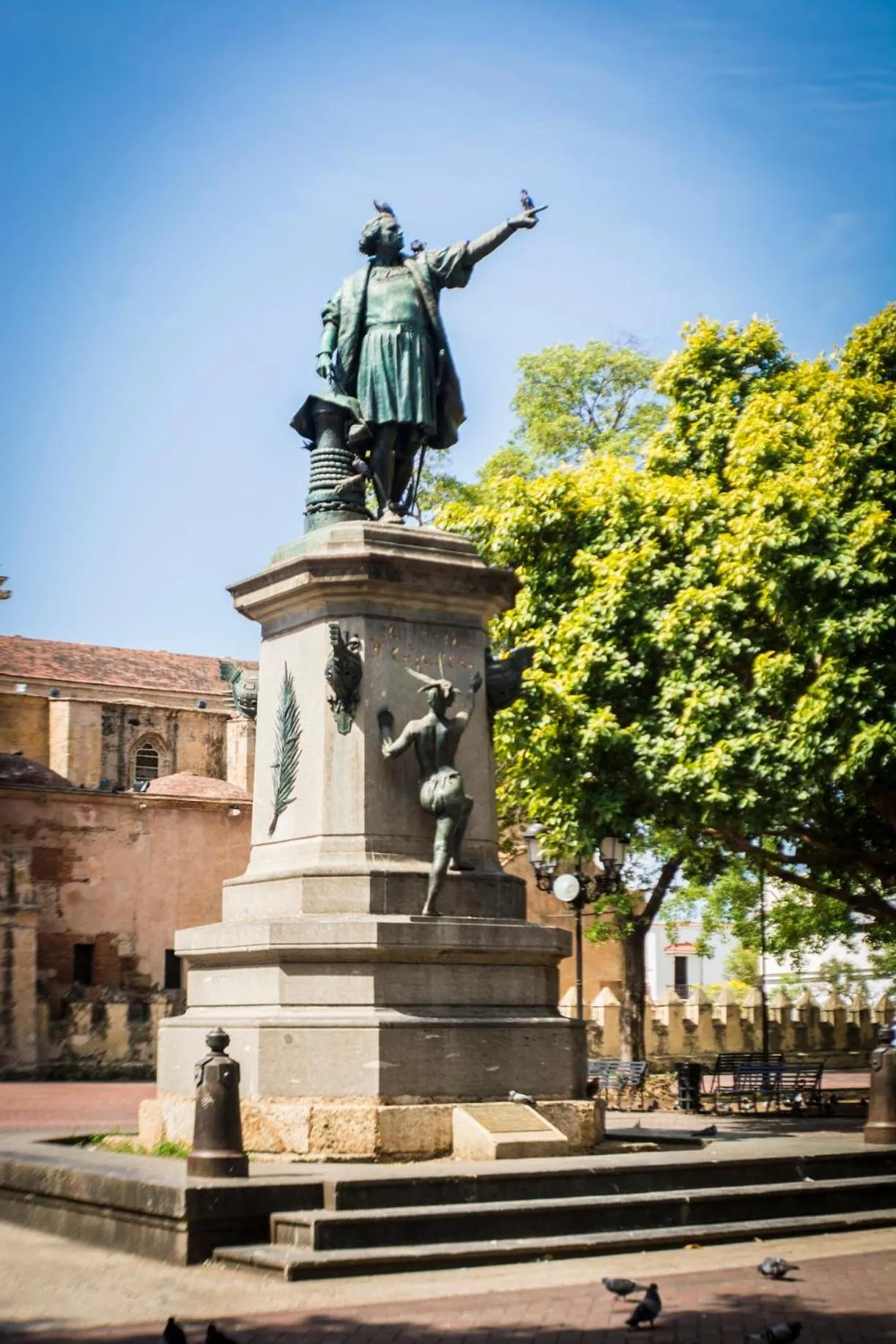 Malecon Premium Rooms & Hotel