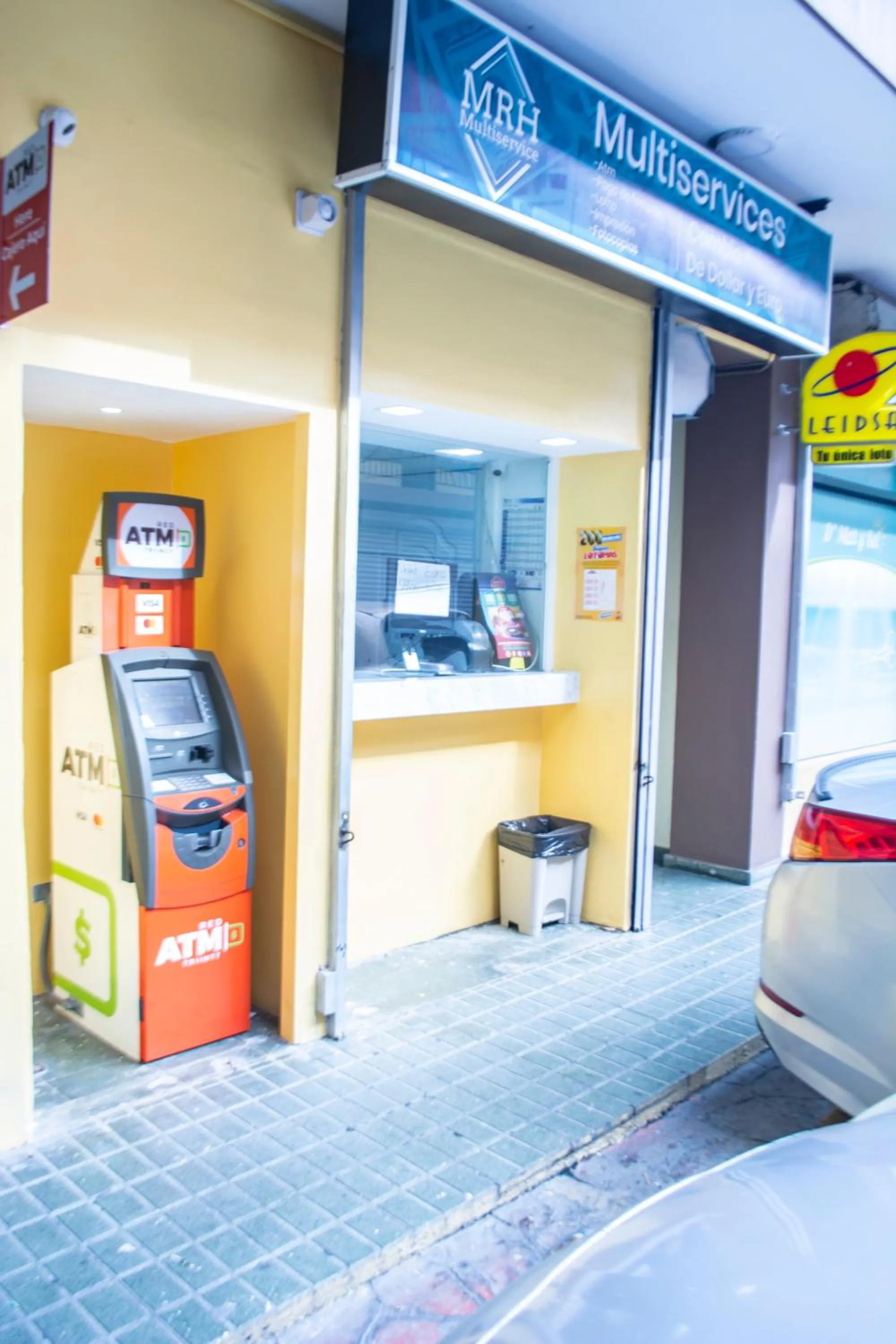 Property building in Malecon Premium Rooms & Hotel