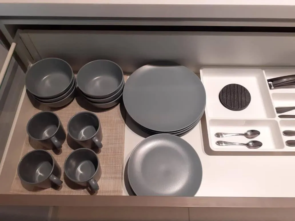 Kitchen or kitchenette in Emira Residence Seksyen 13 Shah Alam by Lodge Alpha LaVista