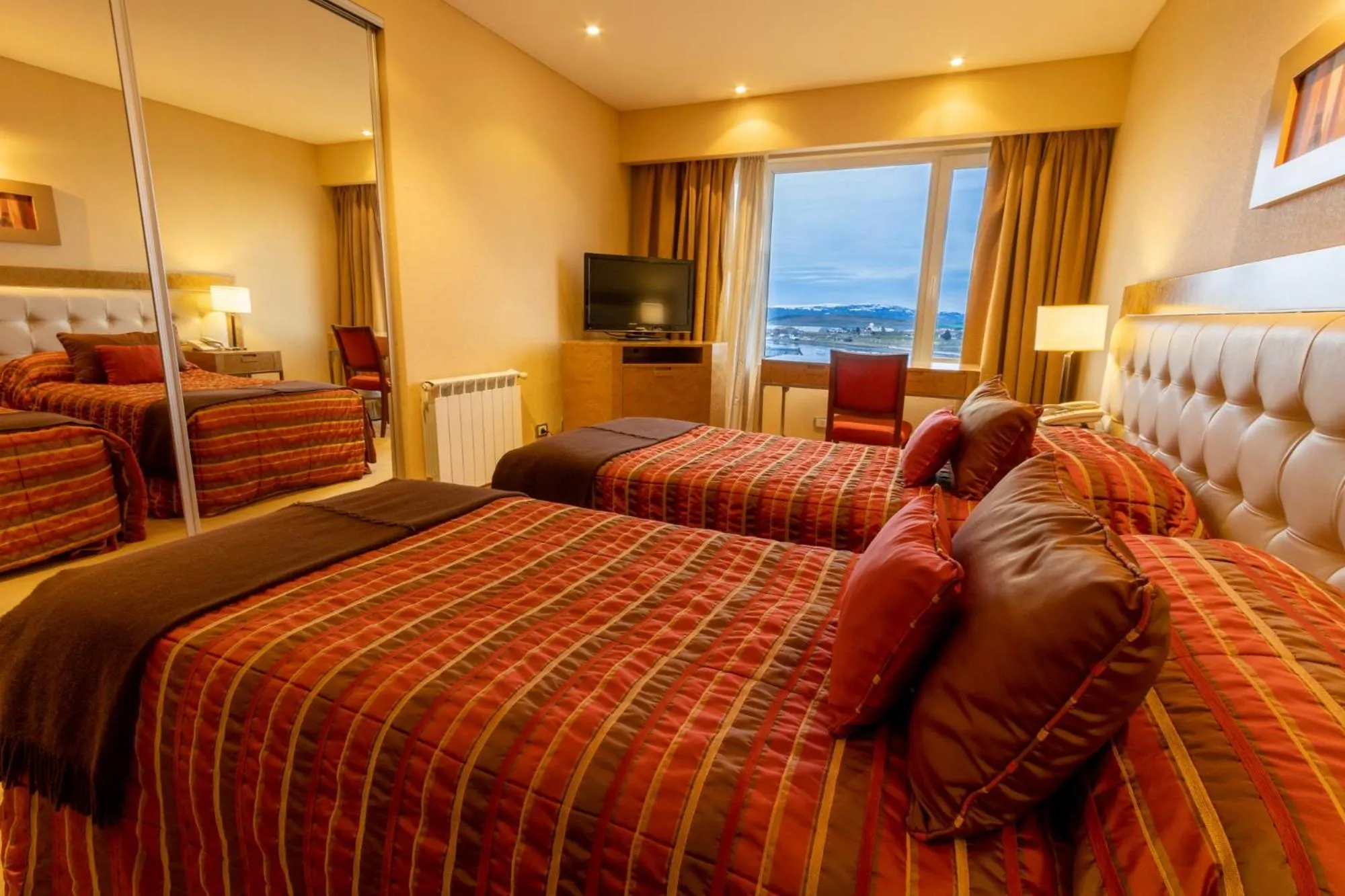 Classic Double Room with Sea View in Fueguino Hotel