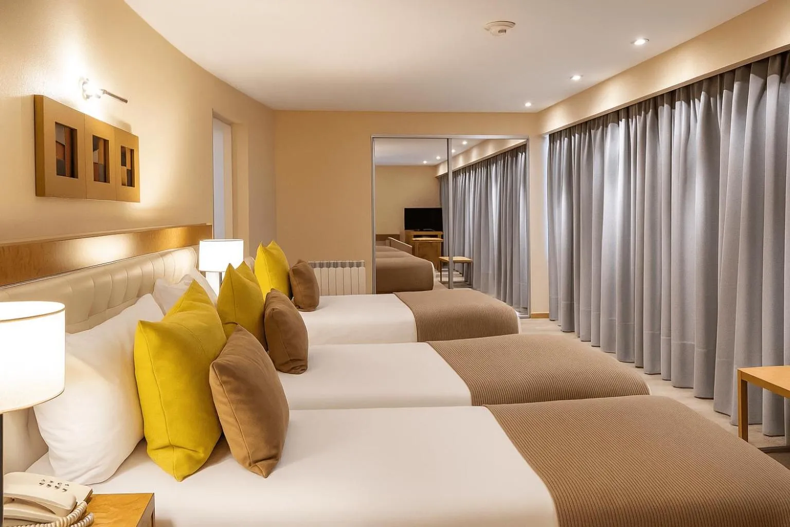 Bed in Fueguino Hotel