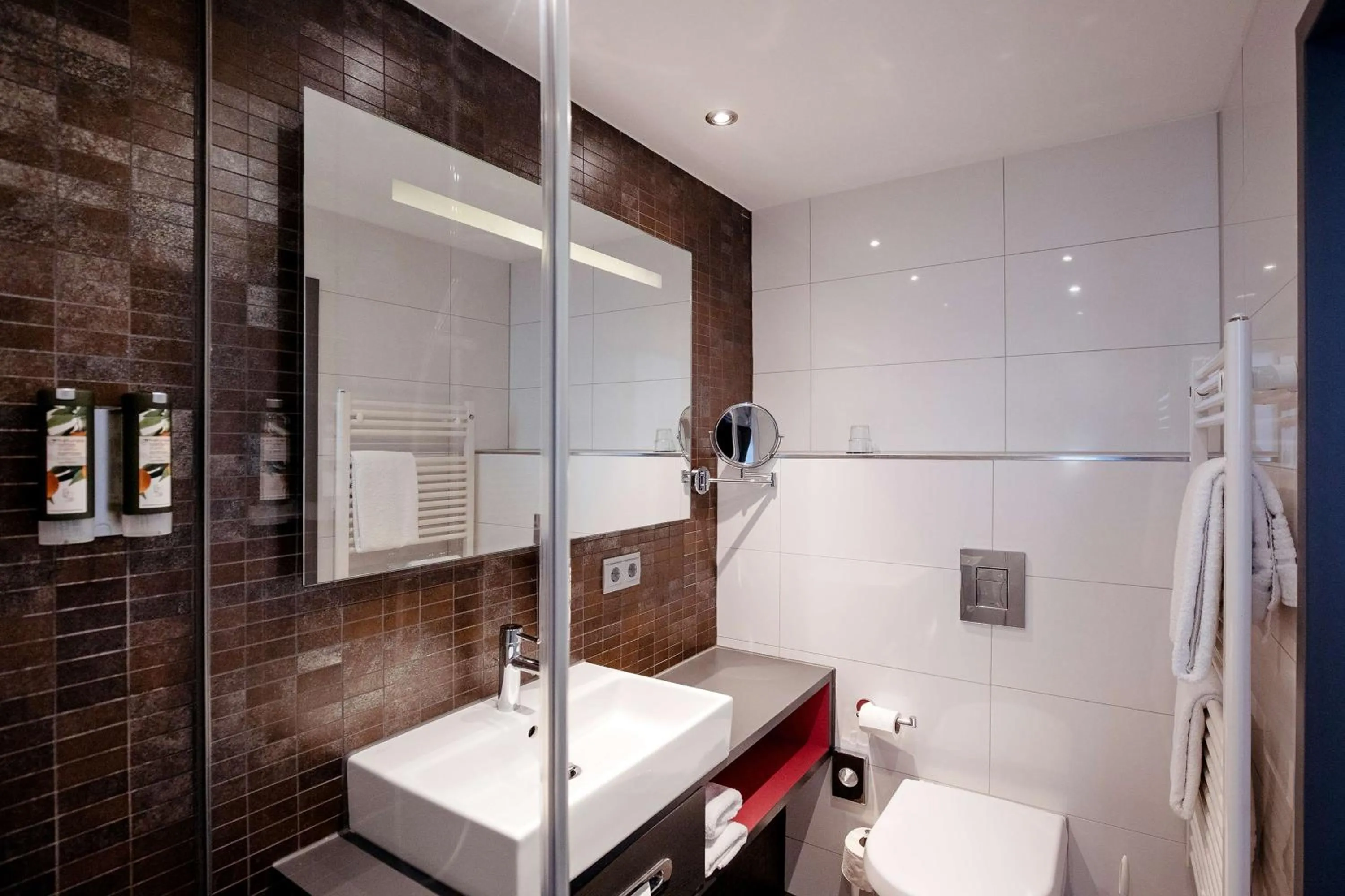 Shower in Hotel Berlin, Berlin, a member of Radisson Individuals