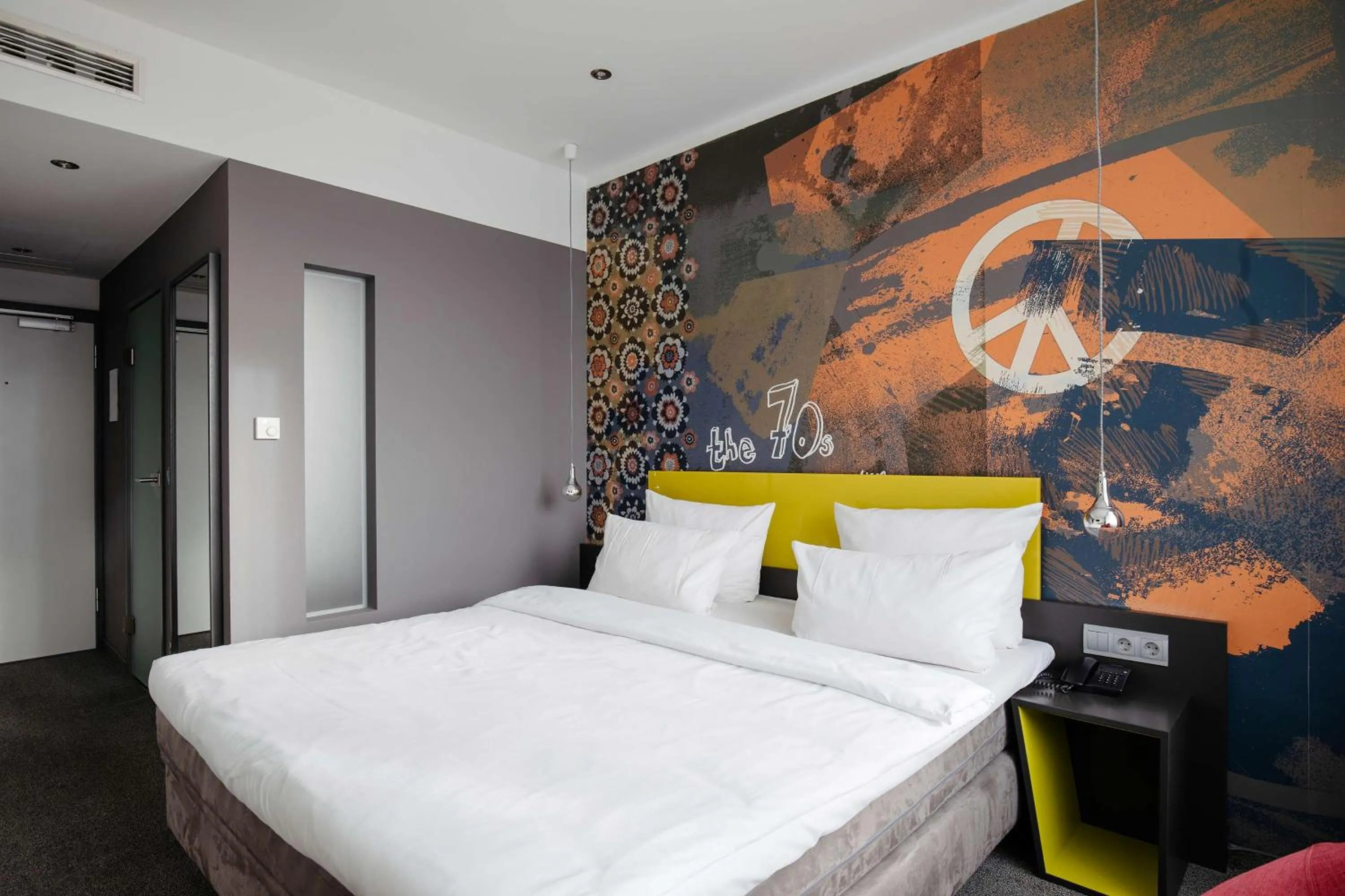 Bedroom, Bed in Hotel Berlin, Berlin, a member of Radisson Individuals