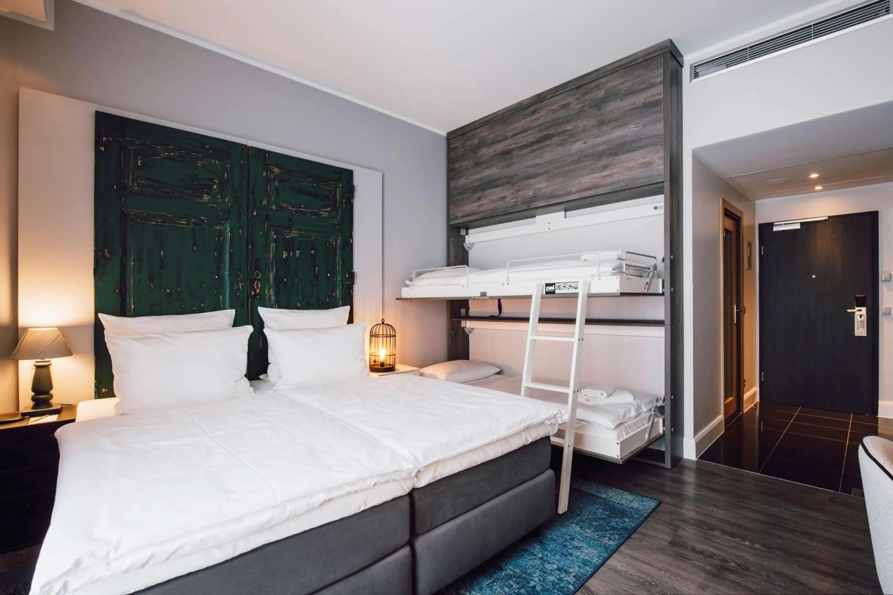 Bedroom, Bed in Hotel Berlin, Berlin, a member of Radisson Individuals