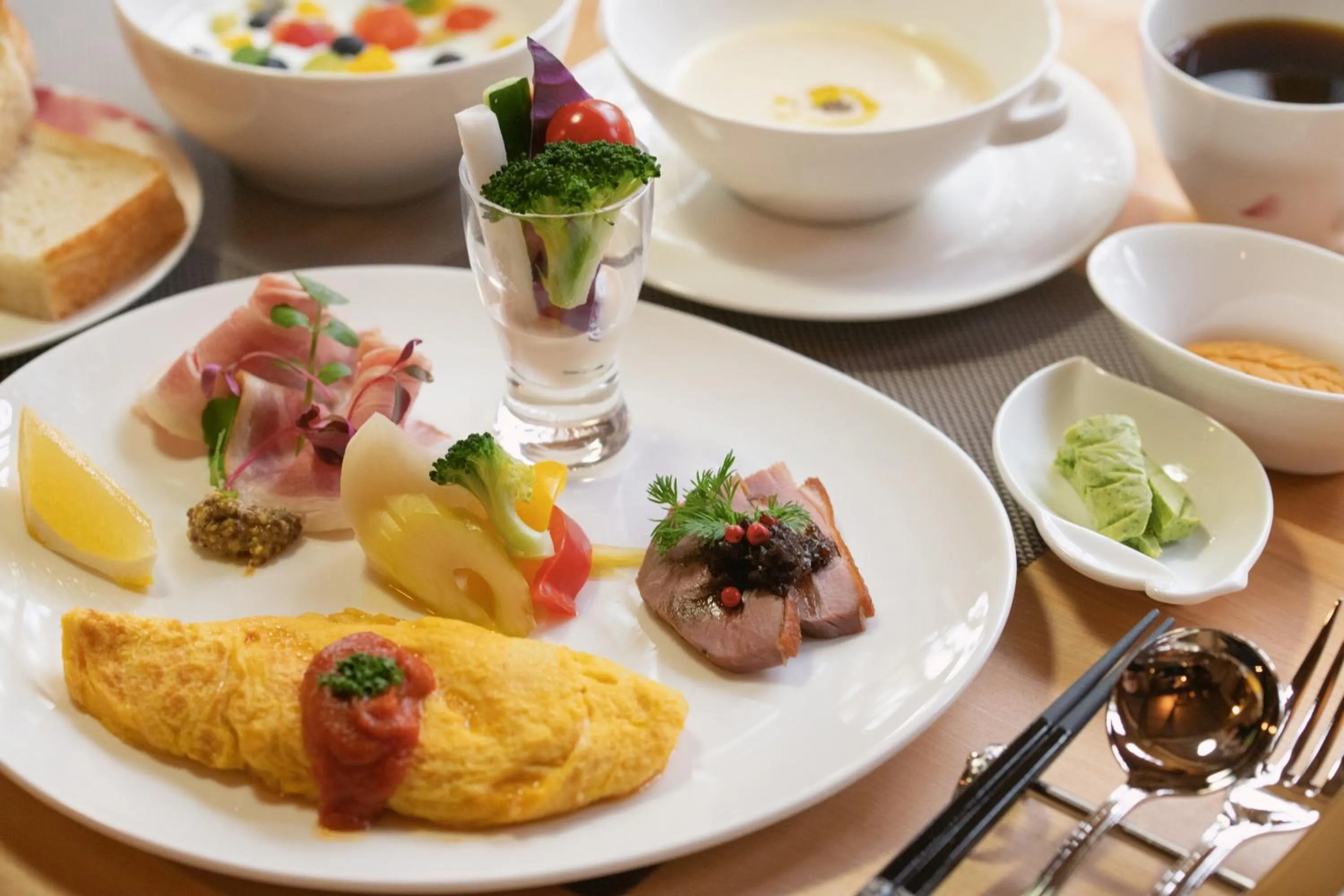 Food and drinks in inn NOSHIYU