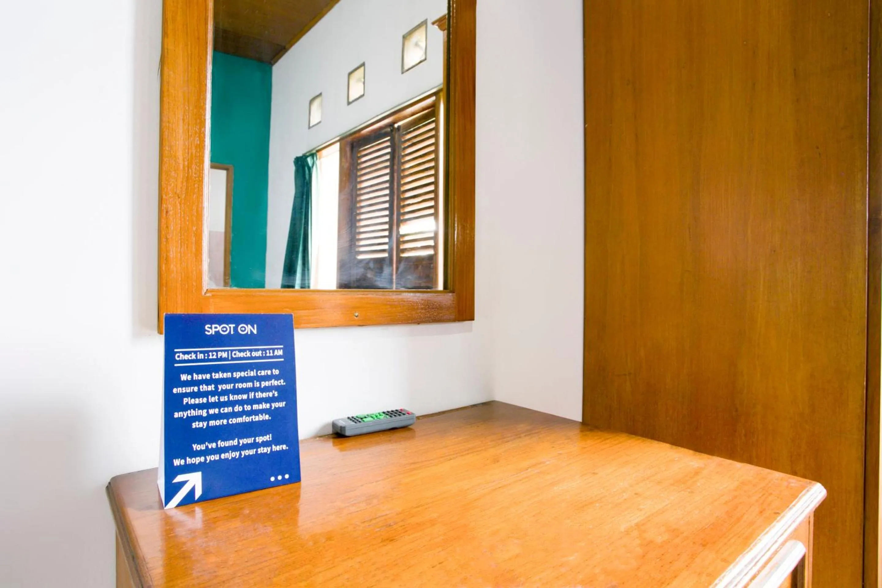 Lobby or reception in Hotel O Karya Nunggal Asri