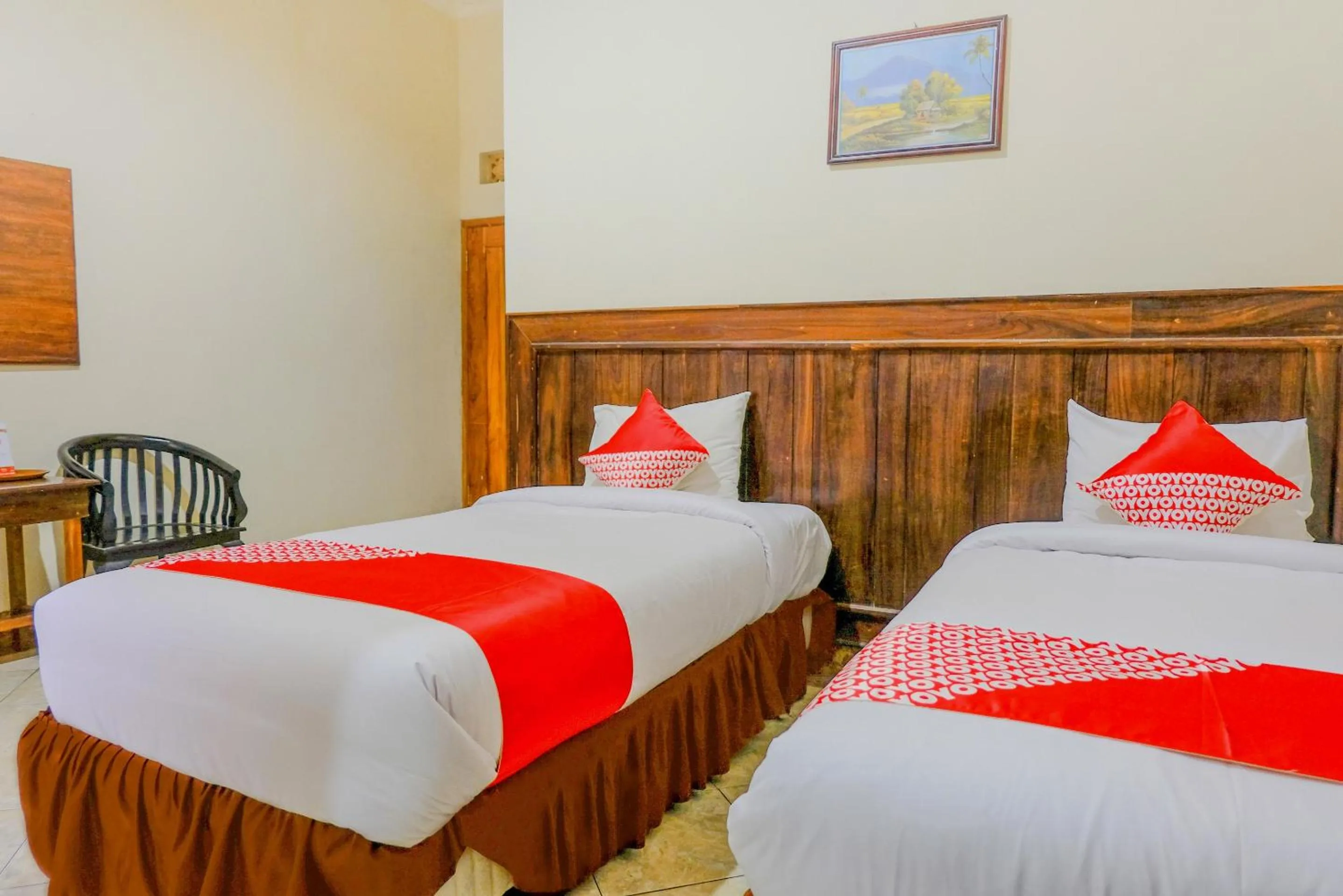 Bedroom, Bed in Hotel O otel Graha Prima