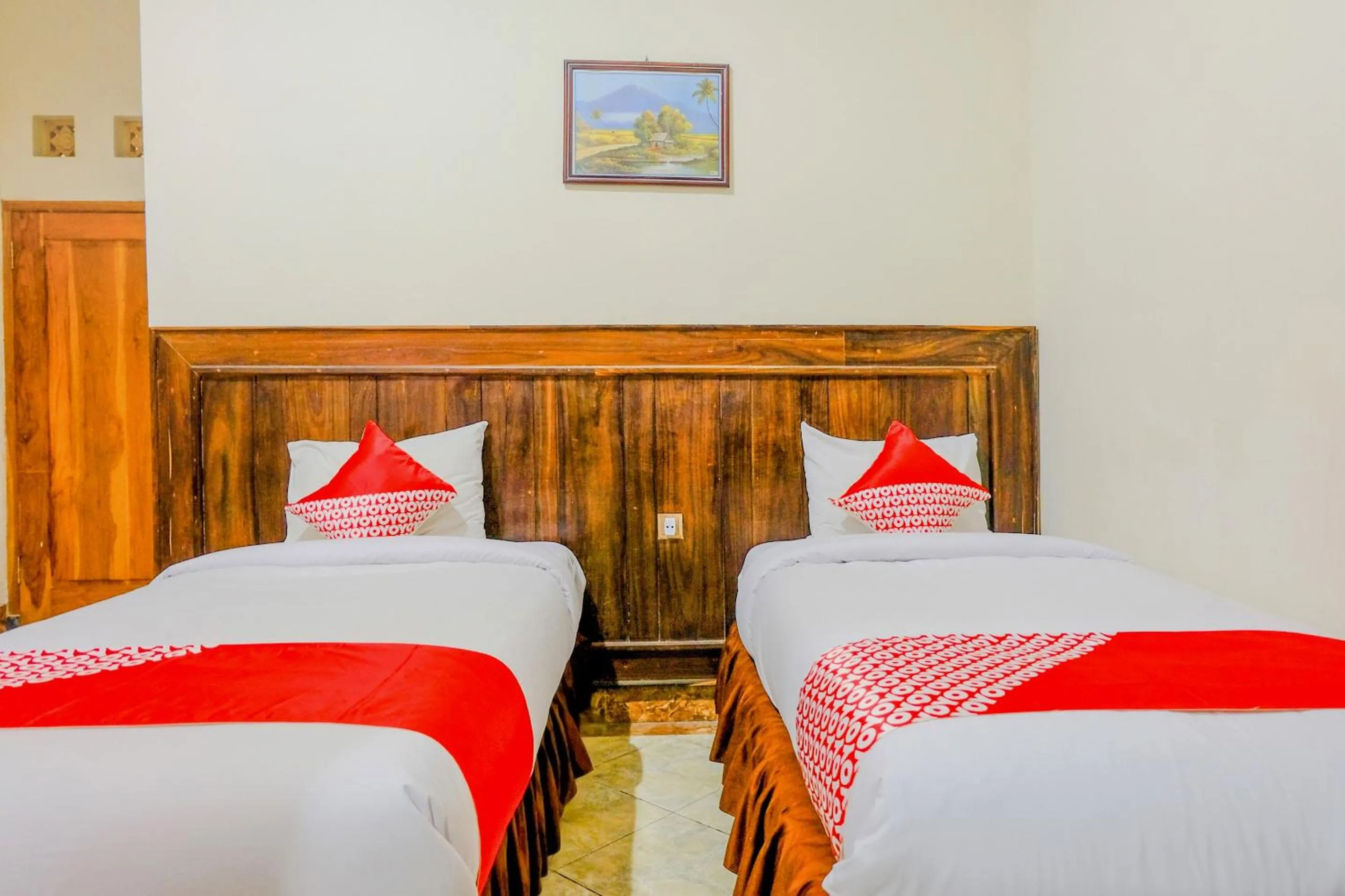 Bedroom, Bed in Hotel O otel Graha Prima