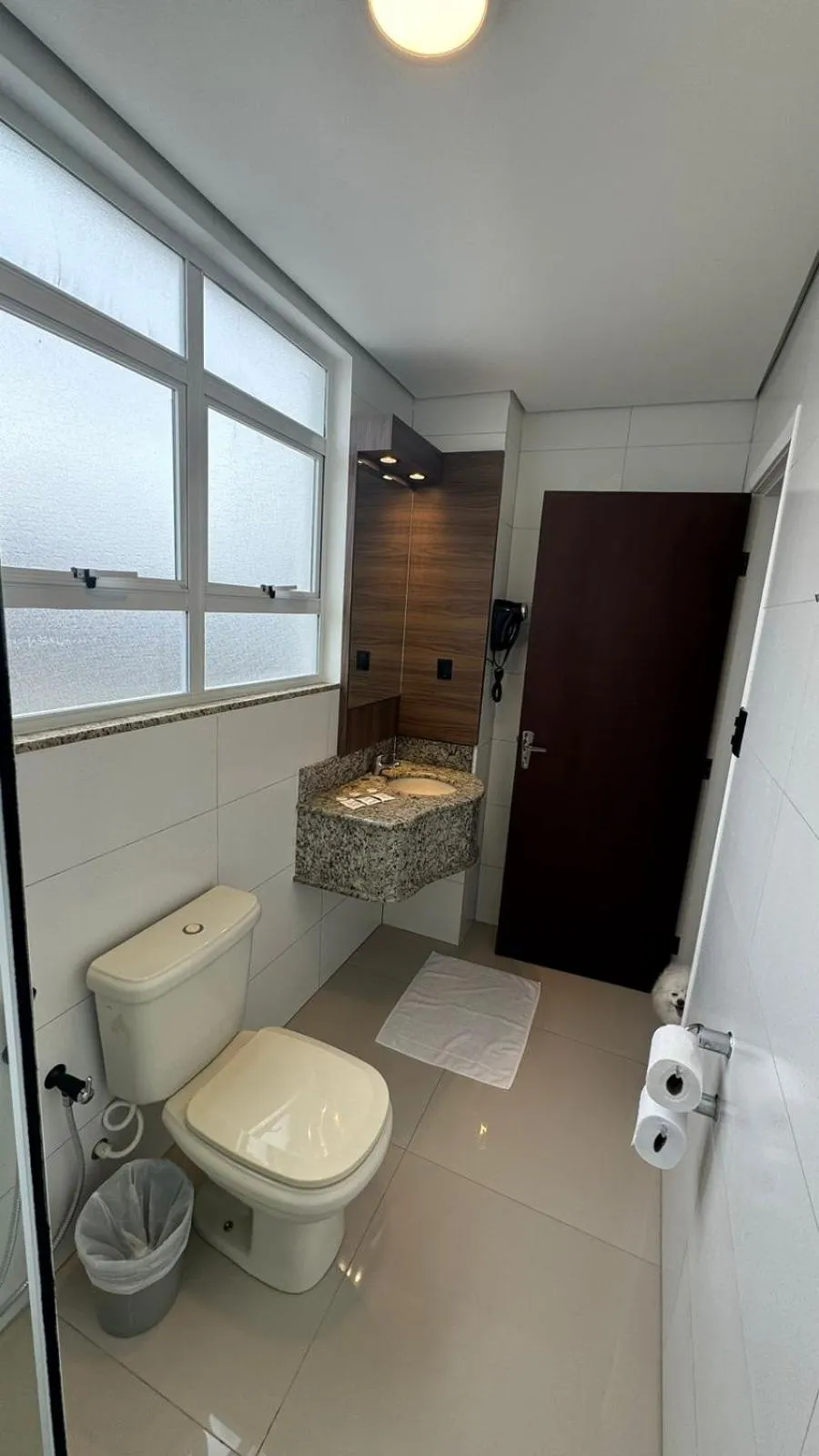 Bathroom in Afford Hotéis