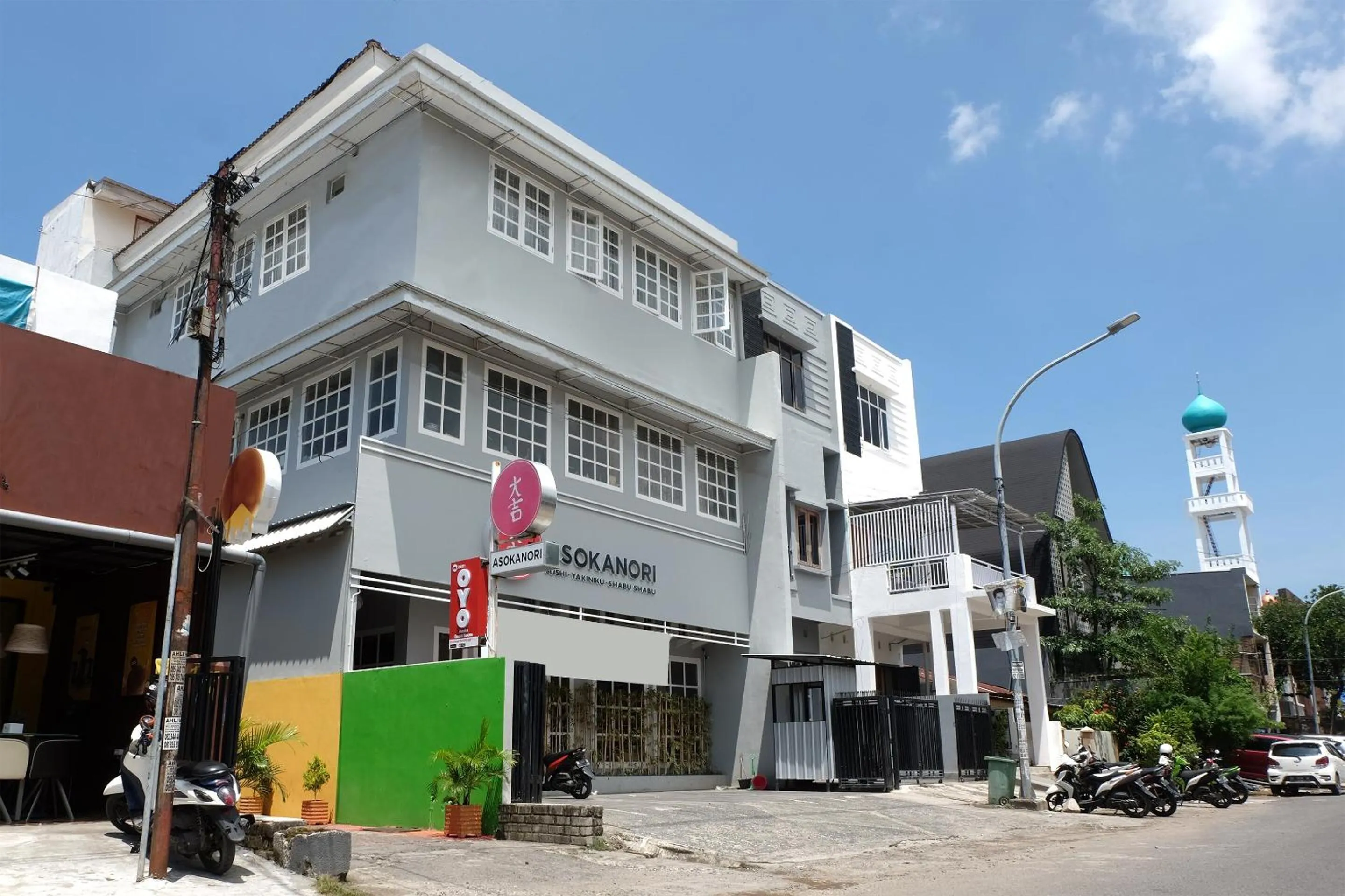 Facade/entrance in OYO 2691 Asoka Residence