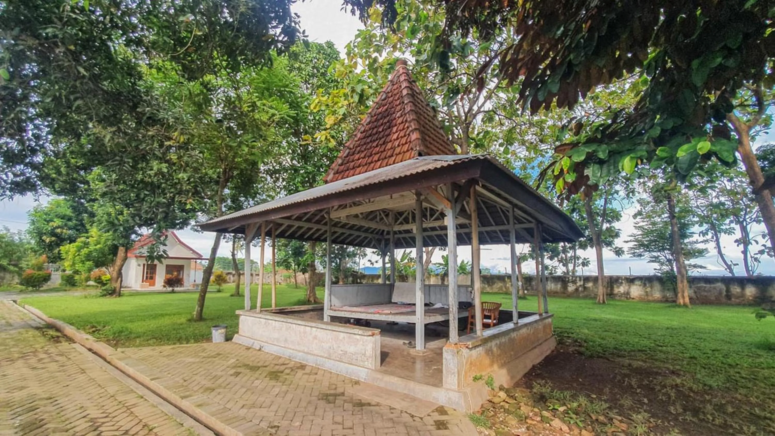 Property building in Villa Pakis Residence Banyuwangi