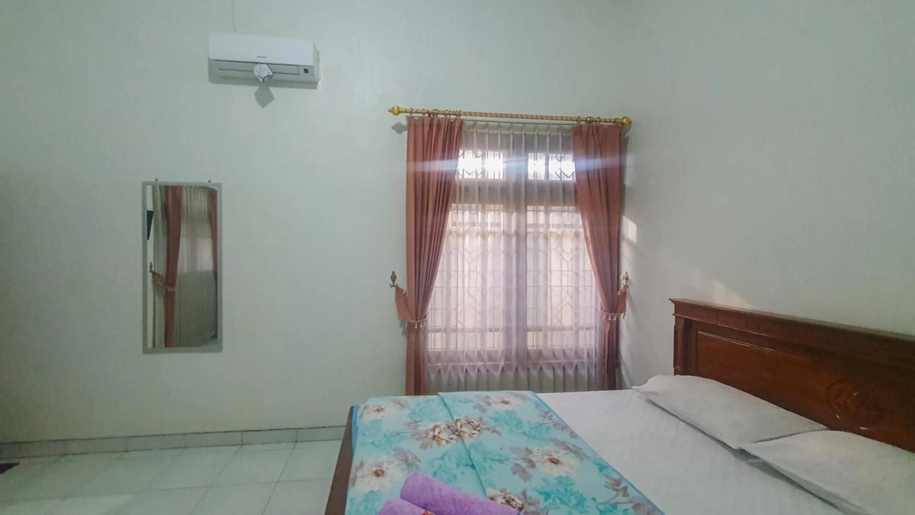 Bed in Villa Pakis Residence Banyuwangi