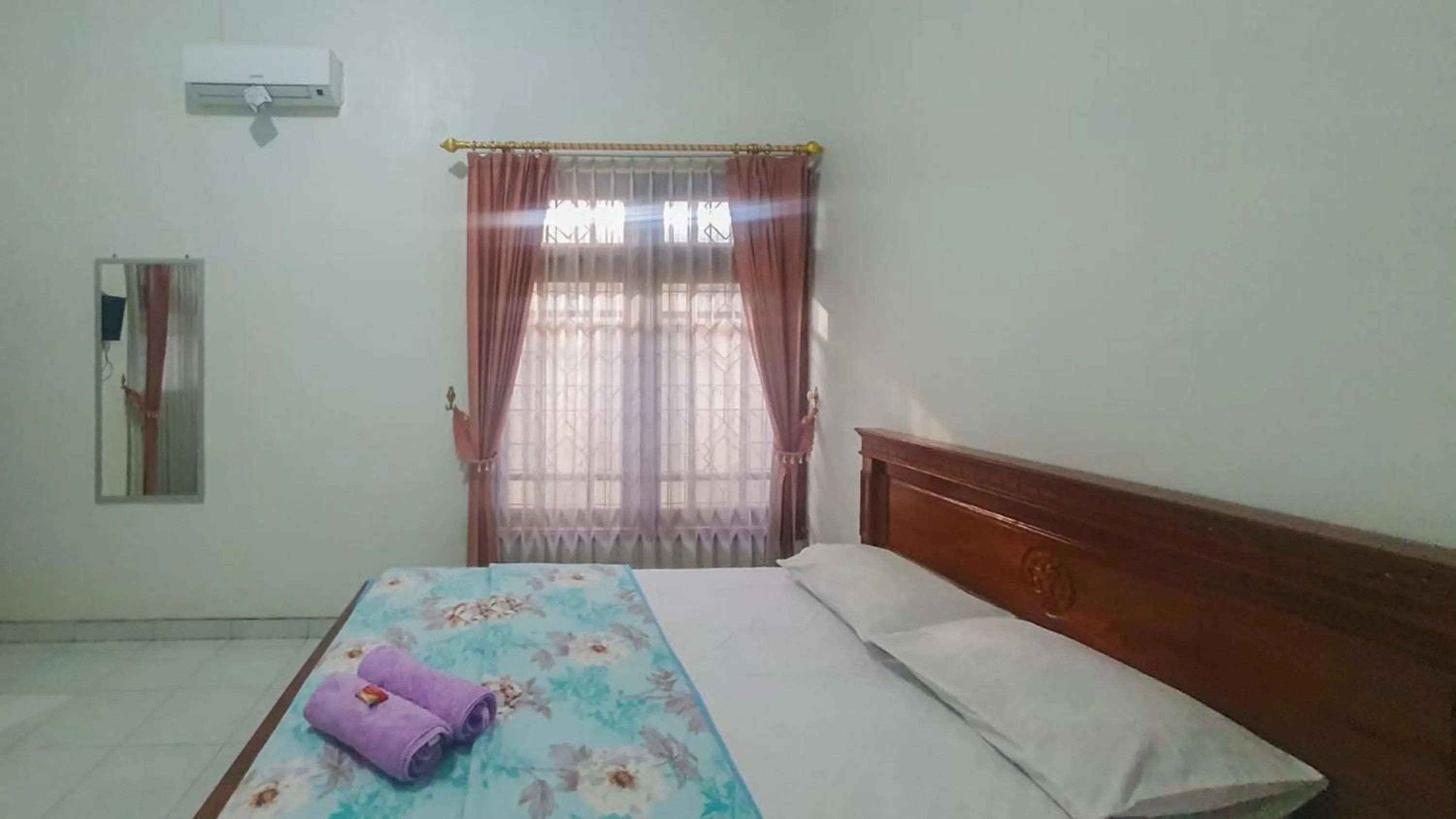 Bed in Villa Pakis Residence Banyuwangi