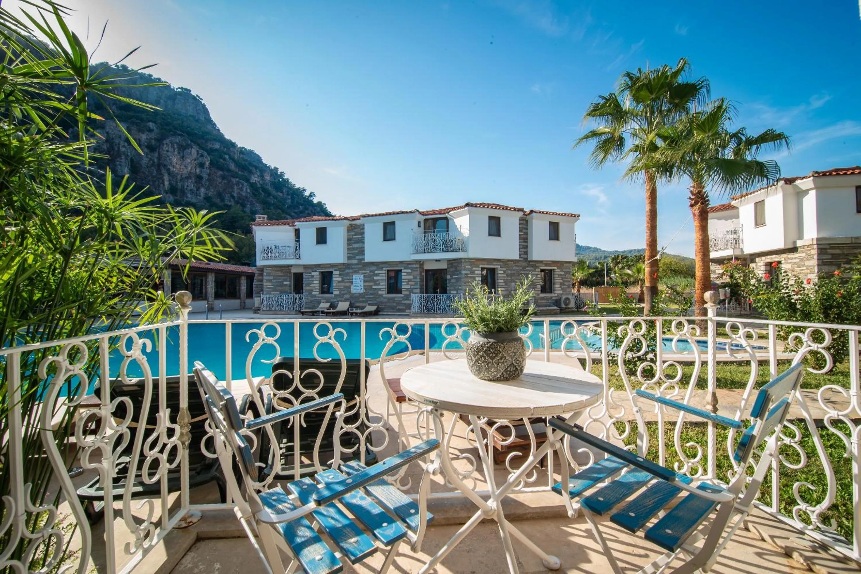 Balcony/Terrace in Turay Hotel