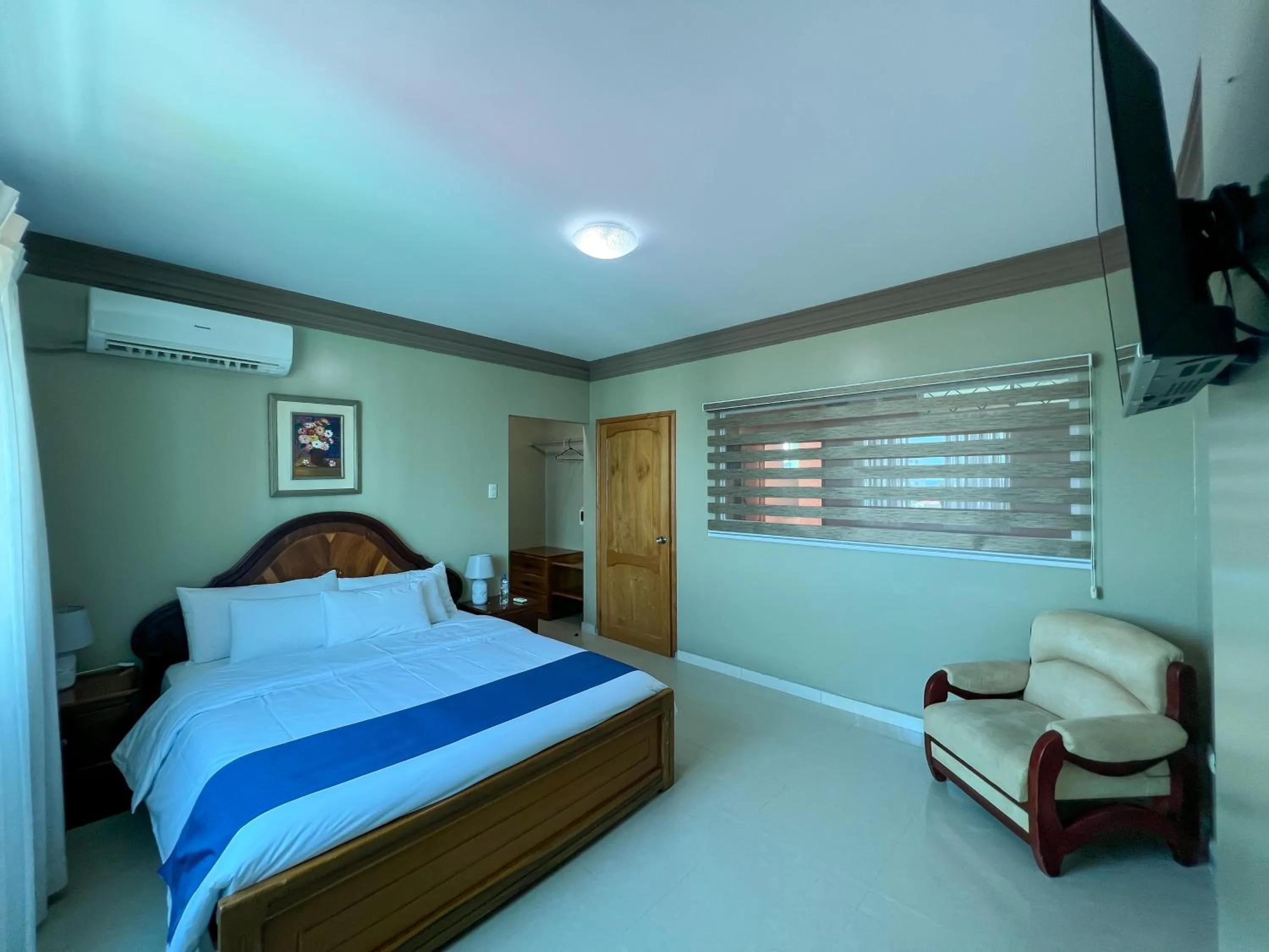 TV and multimedia, Bed in Apart Hotel Hamilton