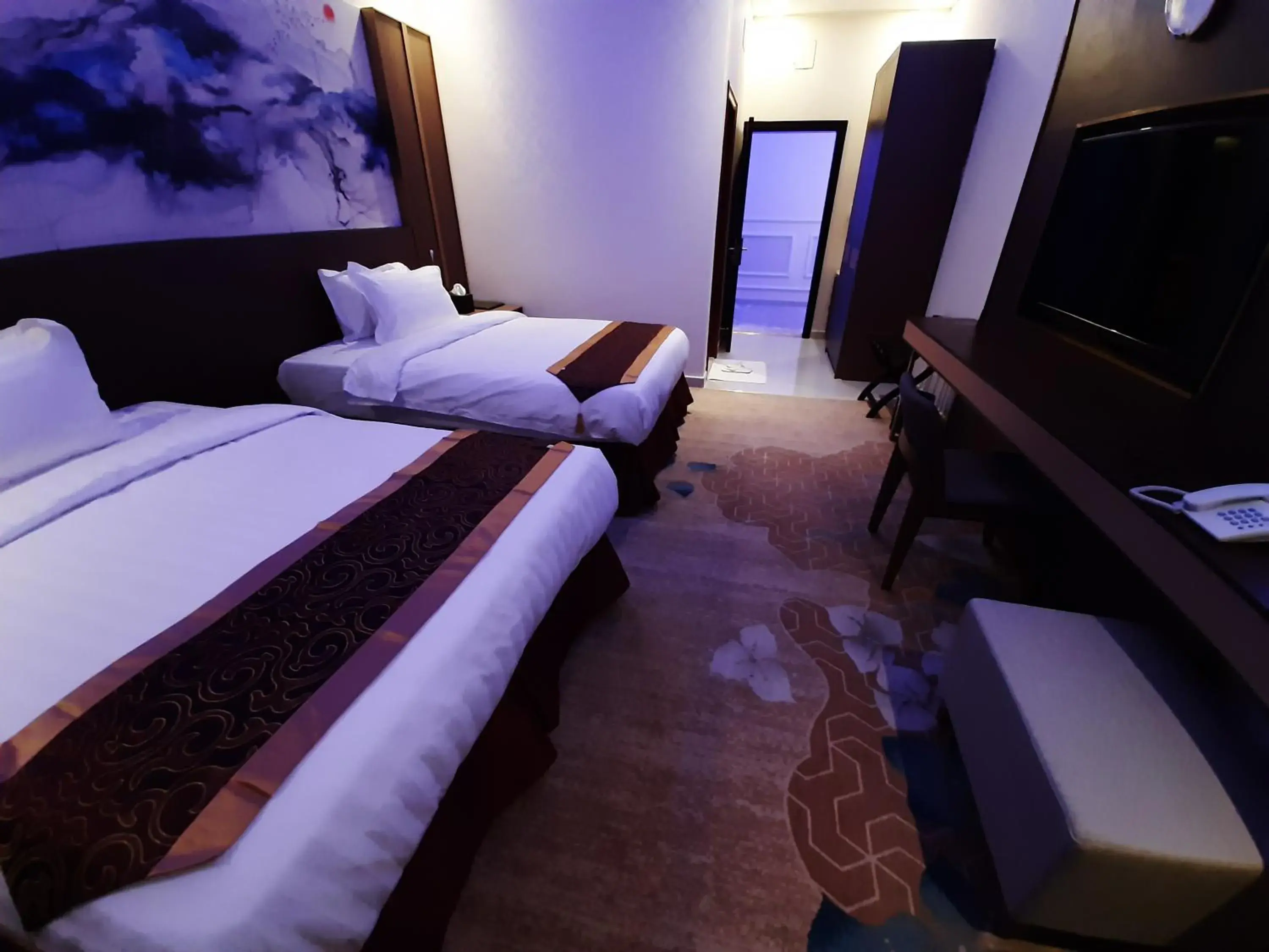 Double or Twin Room in Qasr Alshamal Hotel Double or Twin Room in Qasr Alshamal Hotel