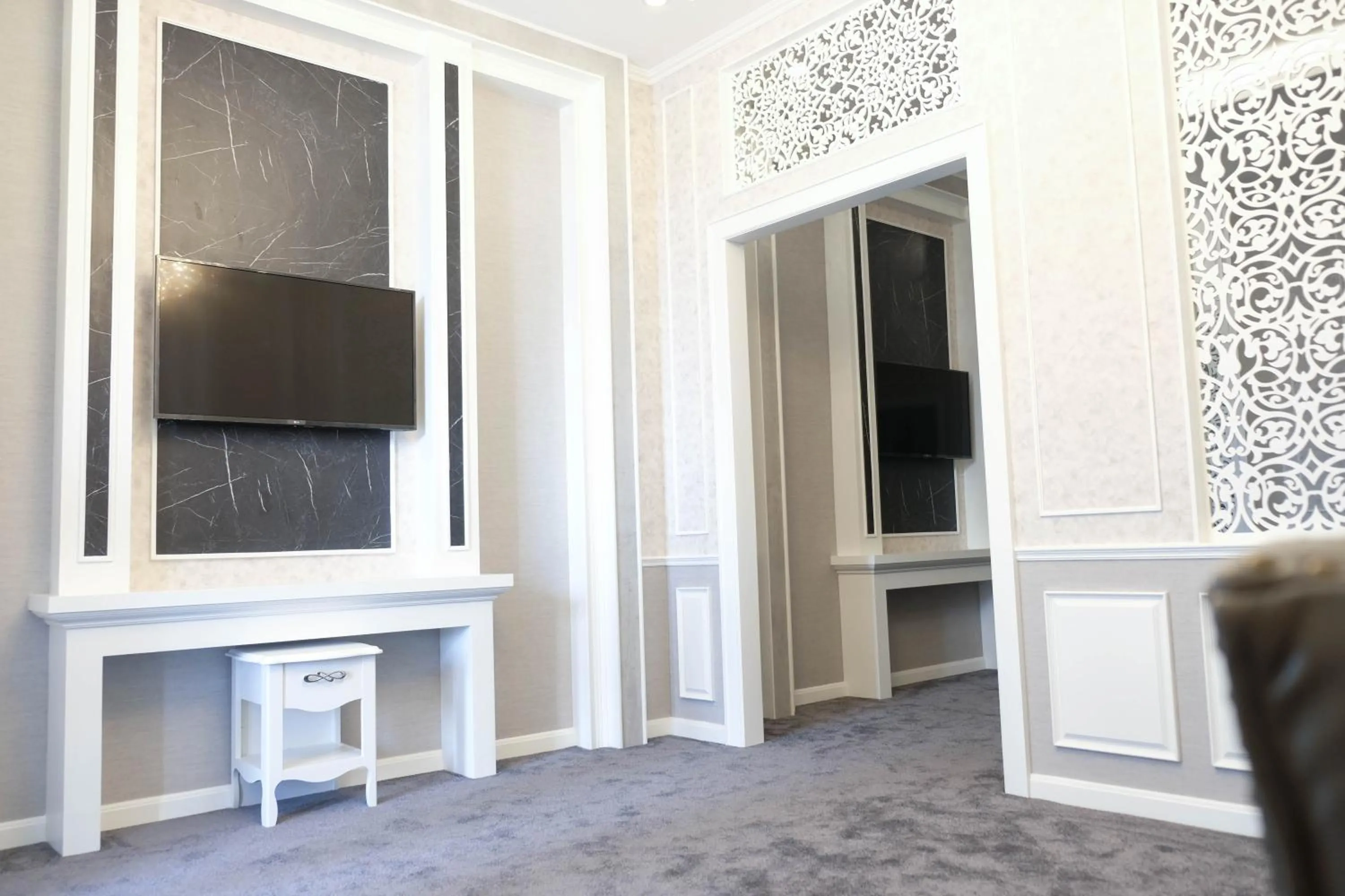 Living room in VARIMANTRA HOTEL