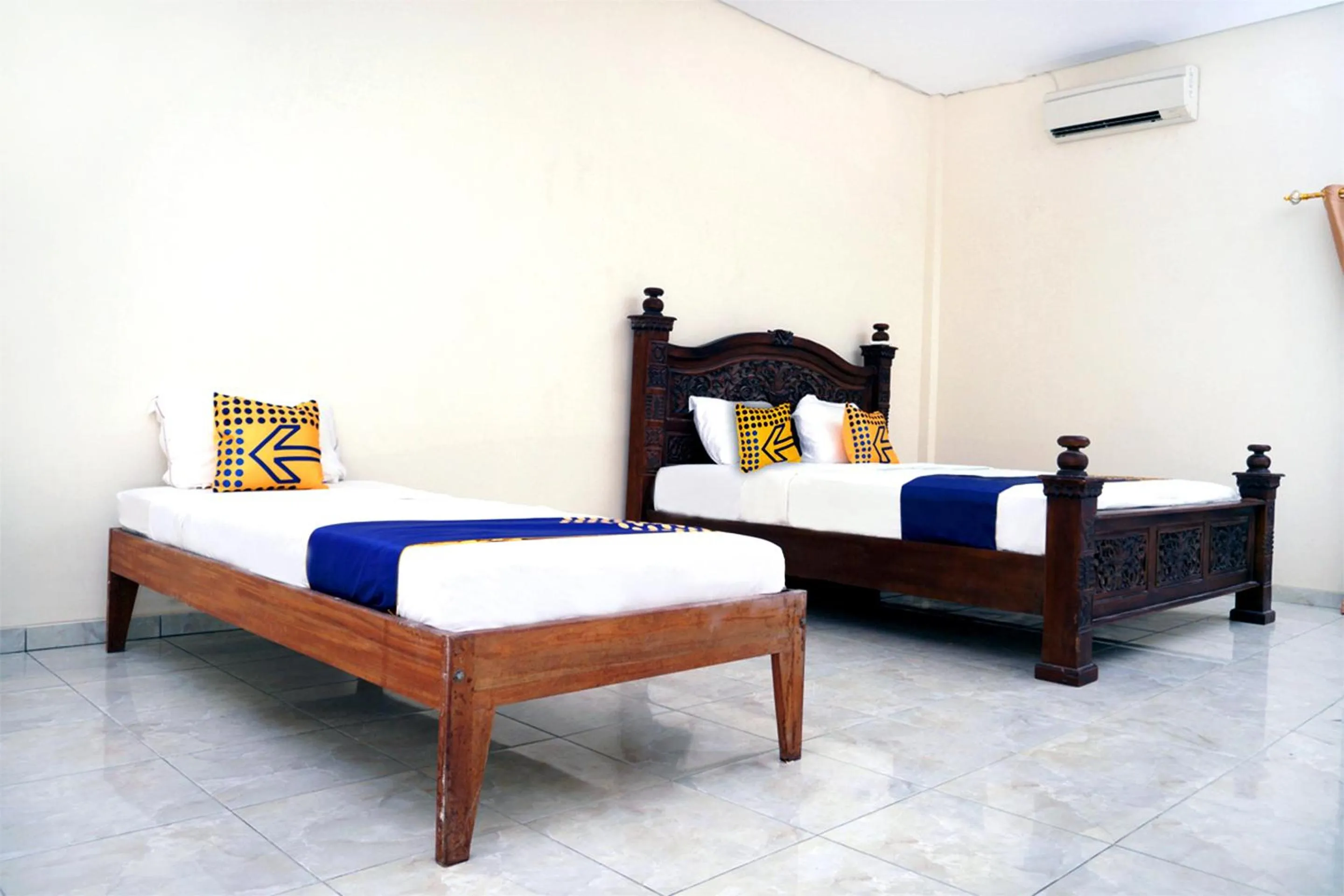 Bedroom, Bed in SPOT ON 2629 Duta Karimun
