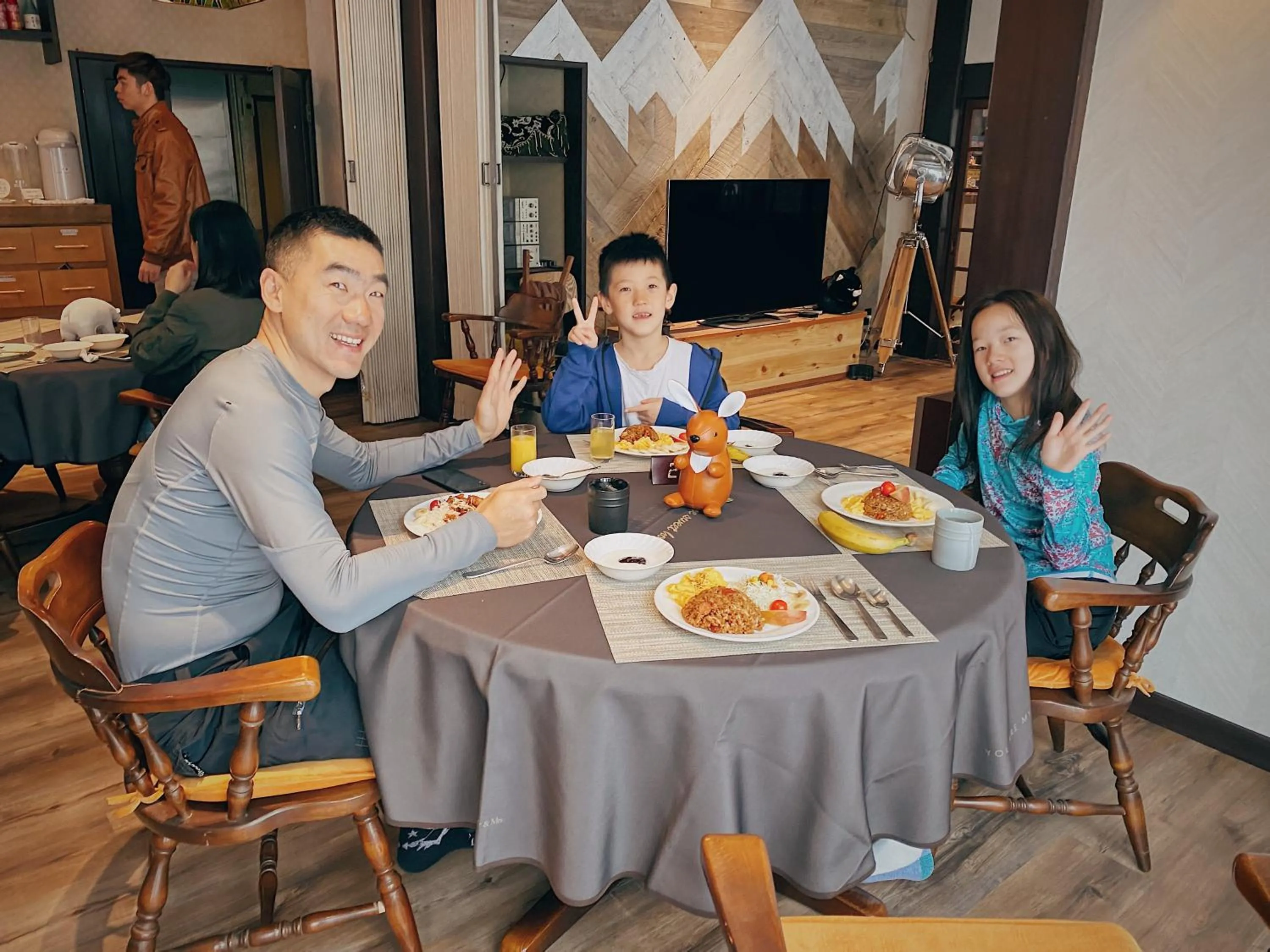 Restaurant/places to eat in Apricot Pension