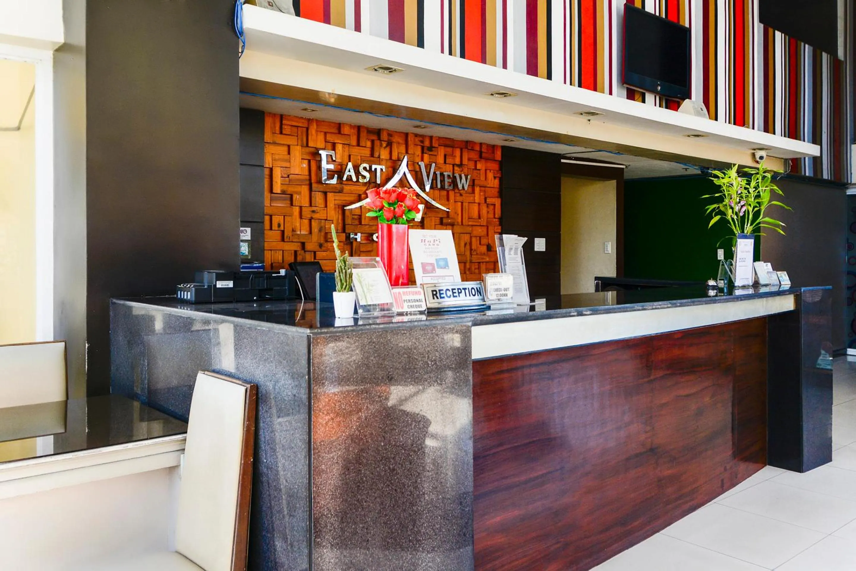 Lobby or reception in East View Hotel