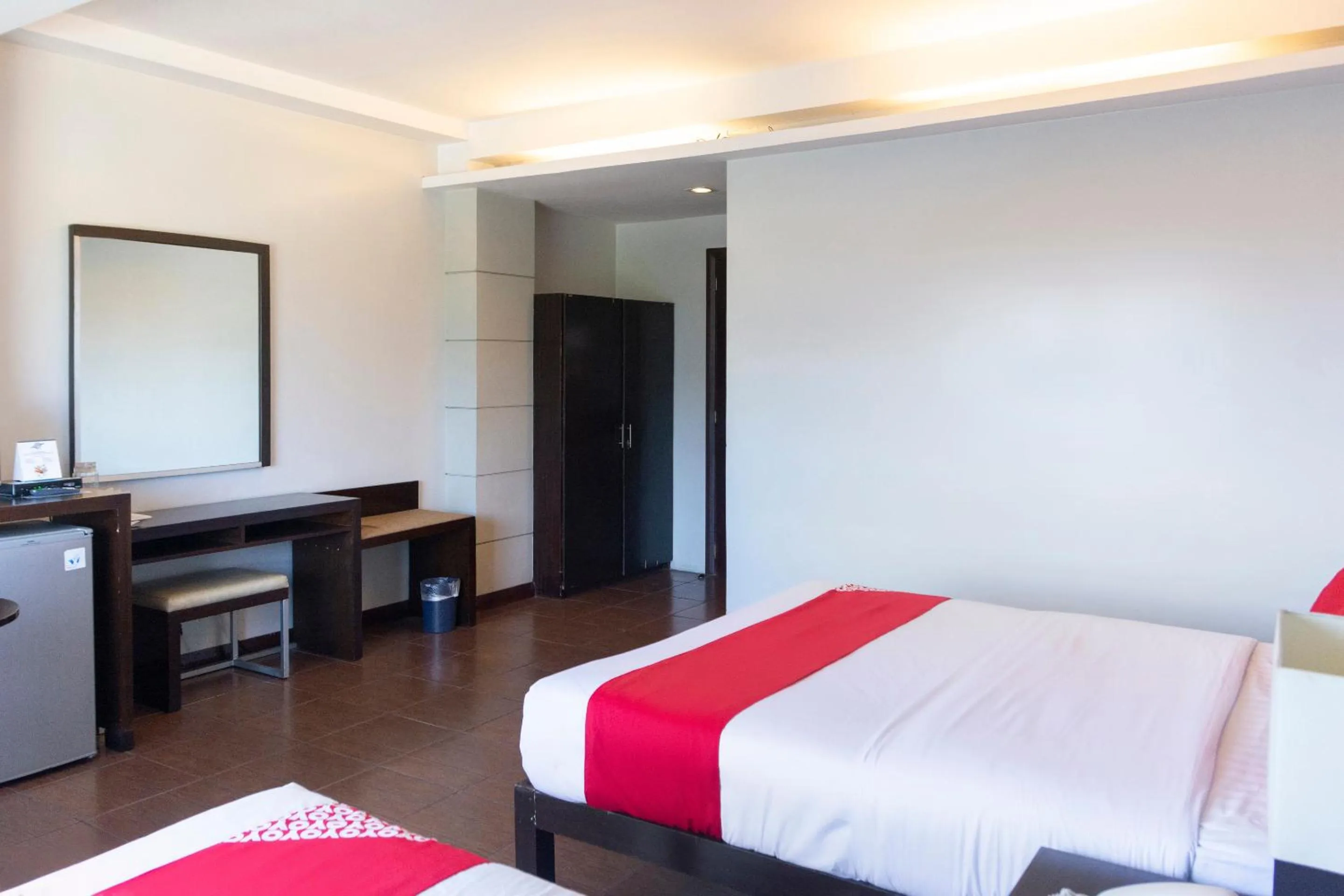 Bedroom, Bed in East View Hotel