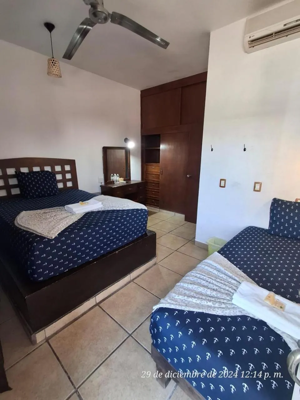 Bed in Hotel Colonos Los Cabos