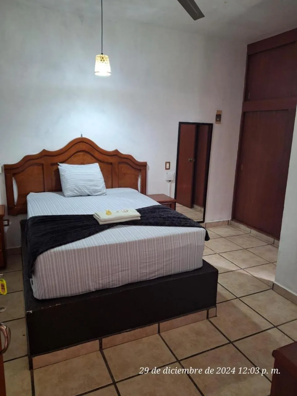 Bed in Hotel Colonos Los Cabos