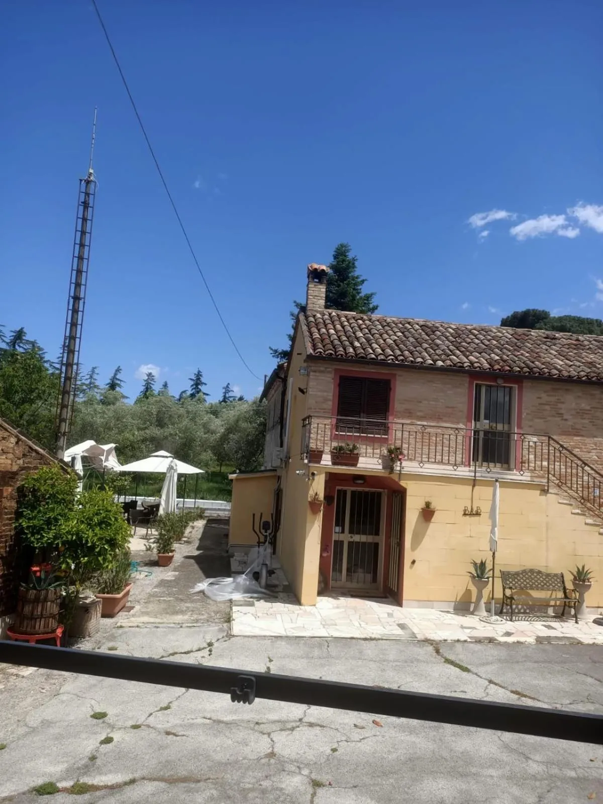 Property building in La casa sul tetto, Room's & Glamping