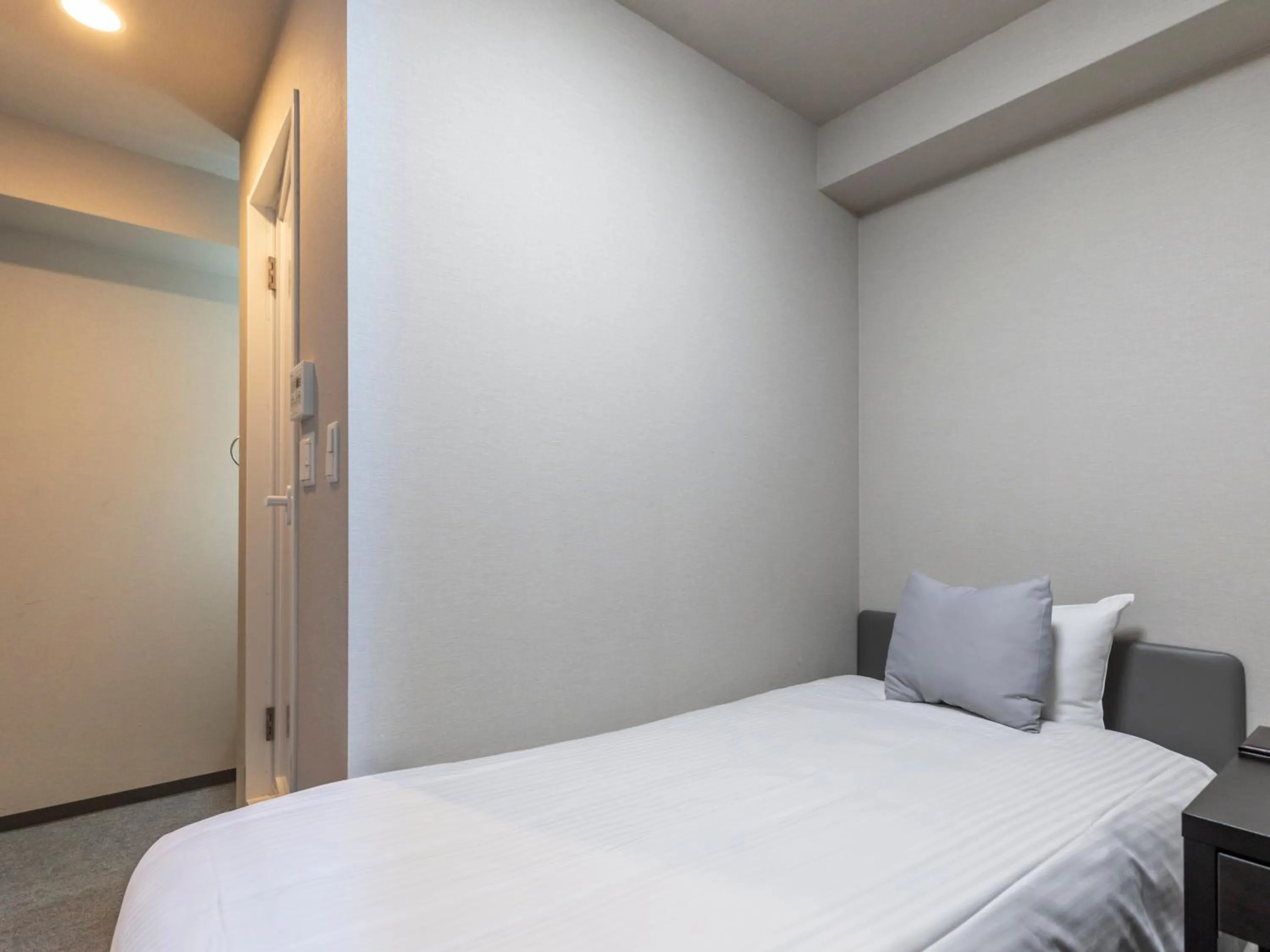 Photo of the whole room, Bed in Tabist Unihotel Midosuji Hommachi