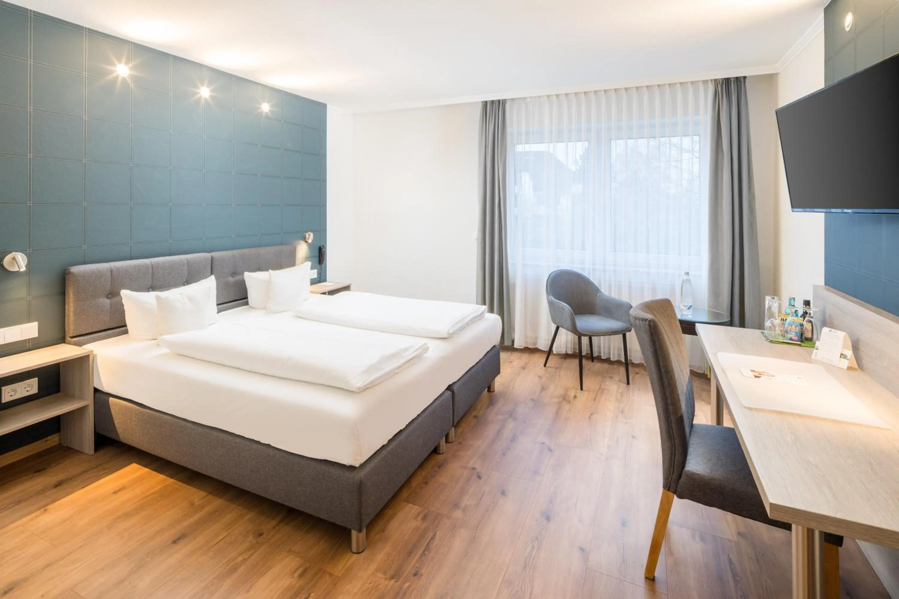 Photo of the whole room, Bed in Best Western Hotel Am Papenberg