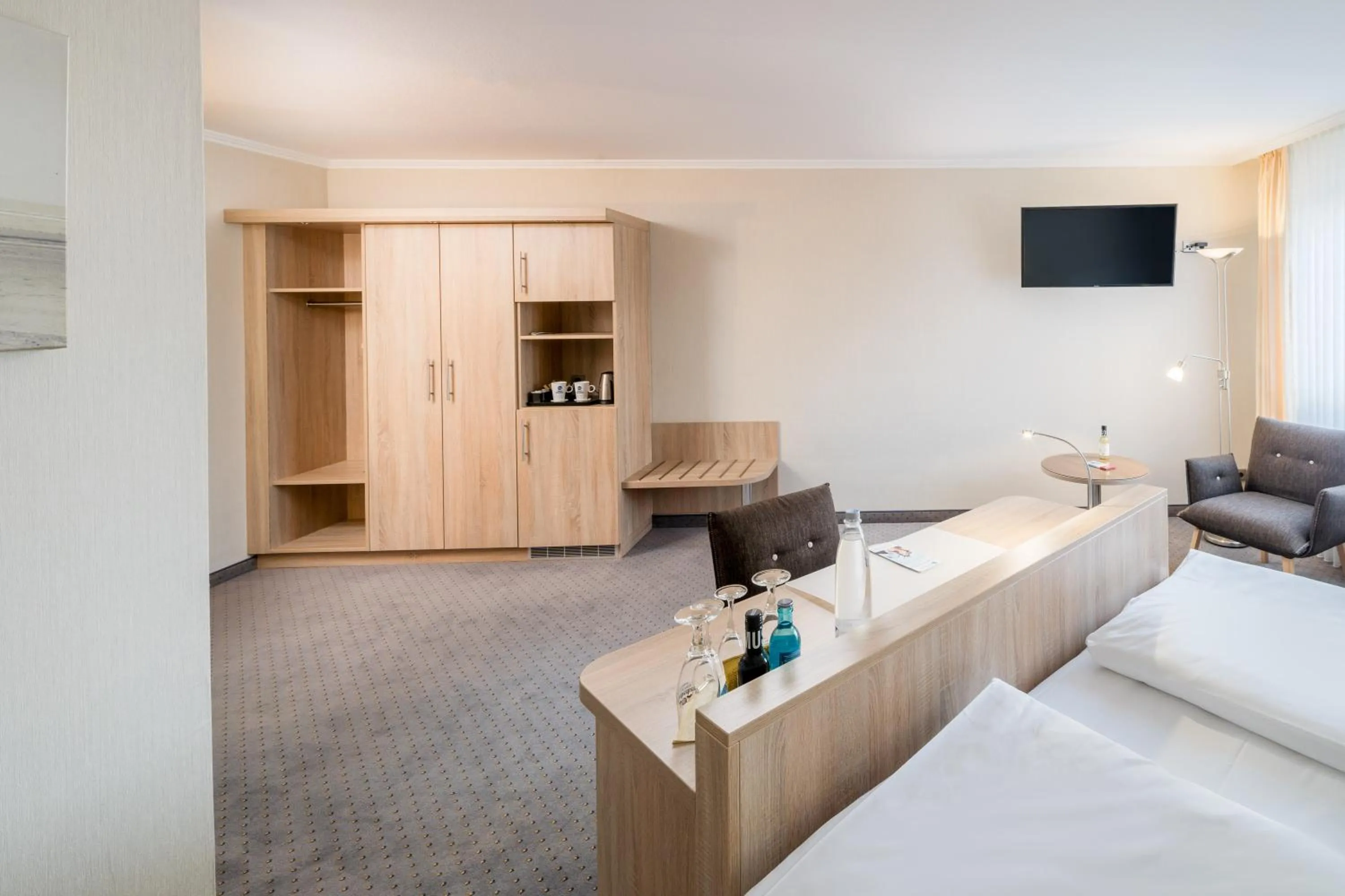 Photo of the whole room, Bed in Best Western Hotel Am Papenberg