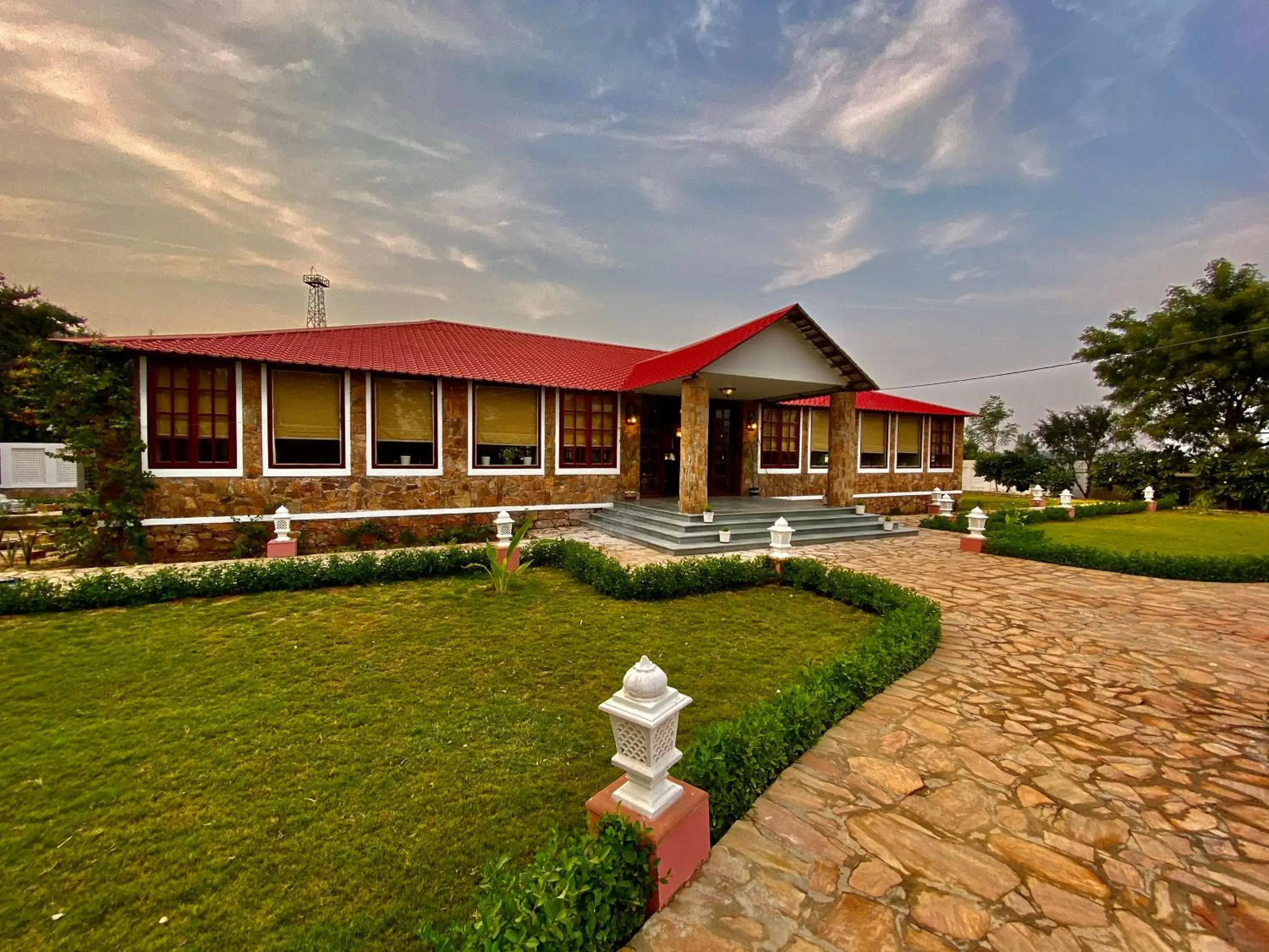 Sariska Safari Lodge Sariska Safari Lodge