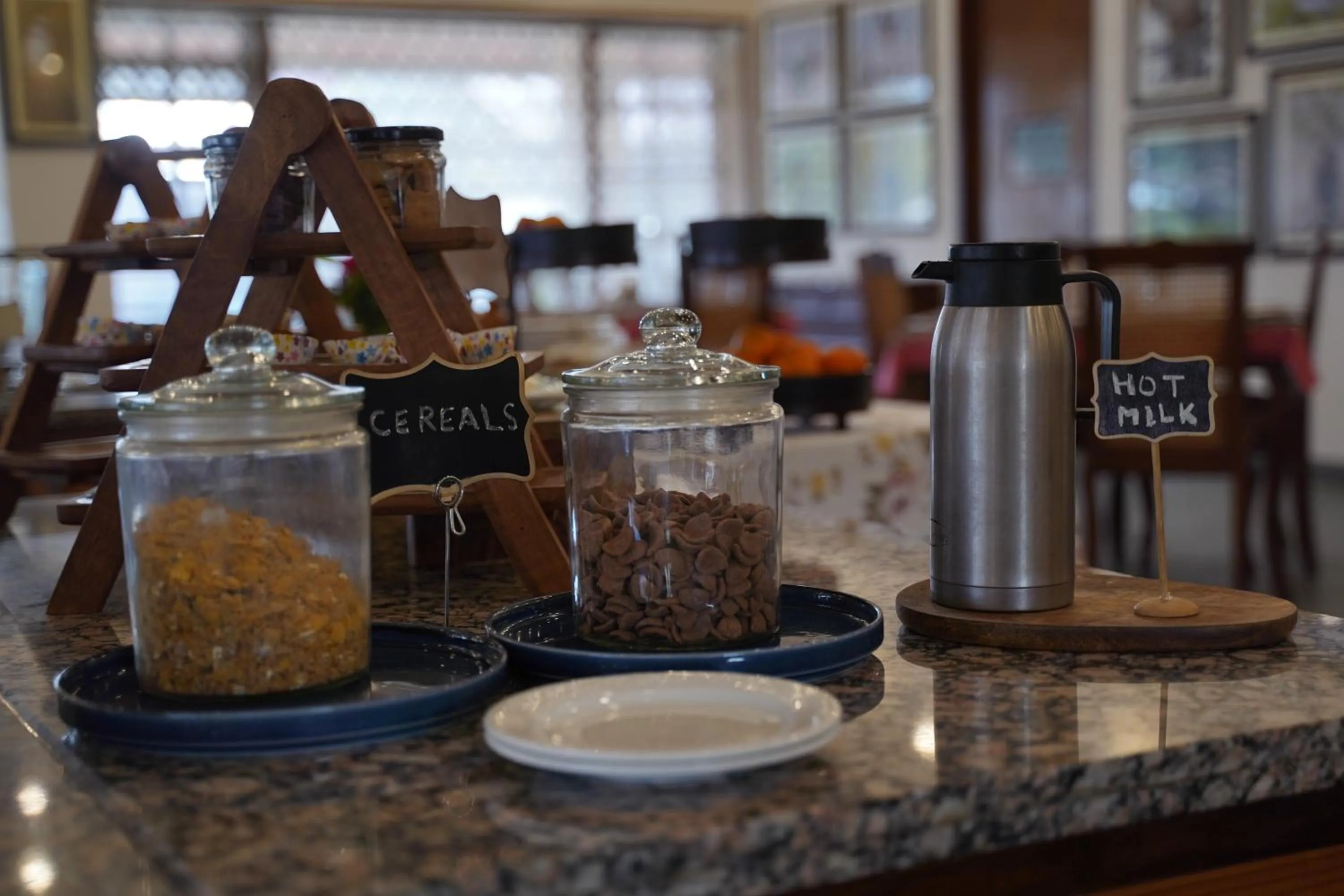 Food and drinks in Sariska Safari Lodge